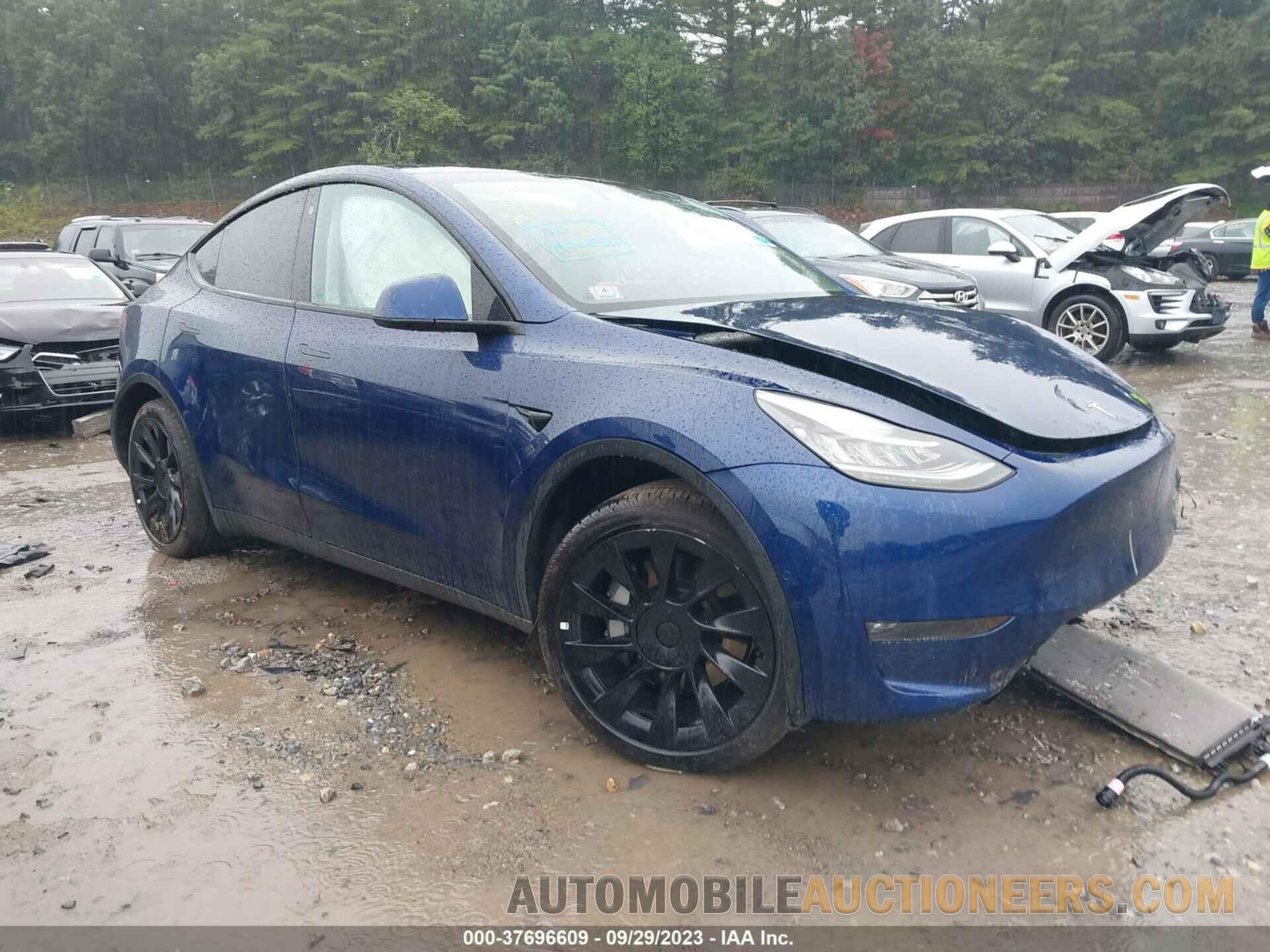 7SAYGDEE7NF383926 TESLA MODEL Y 2022