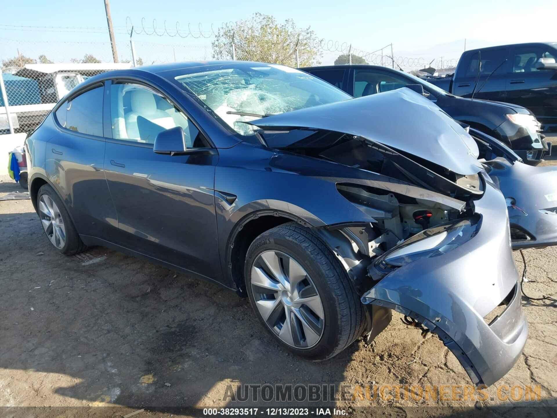 7SAYGDEE7NF556103 TESLA MODEL Y 2022