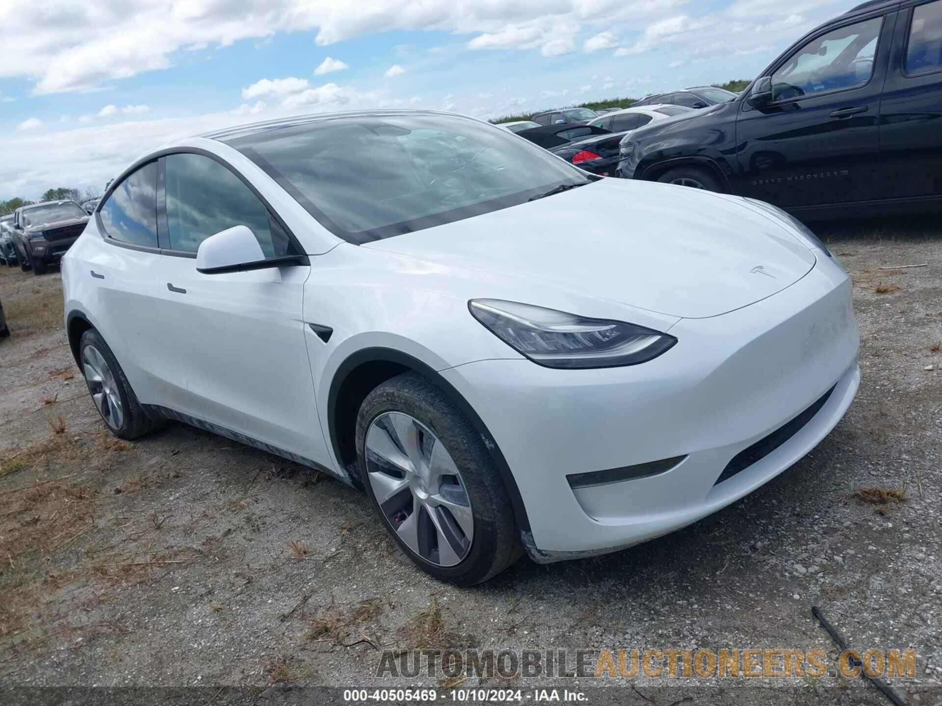 7SAYGDEE7PA060900 TESLA MODEL Y 2023