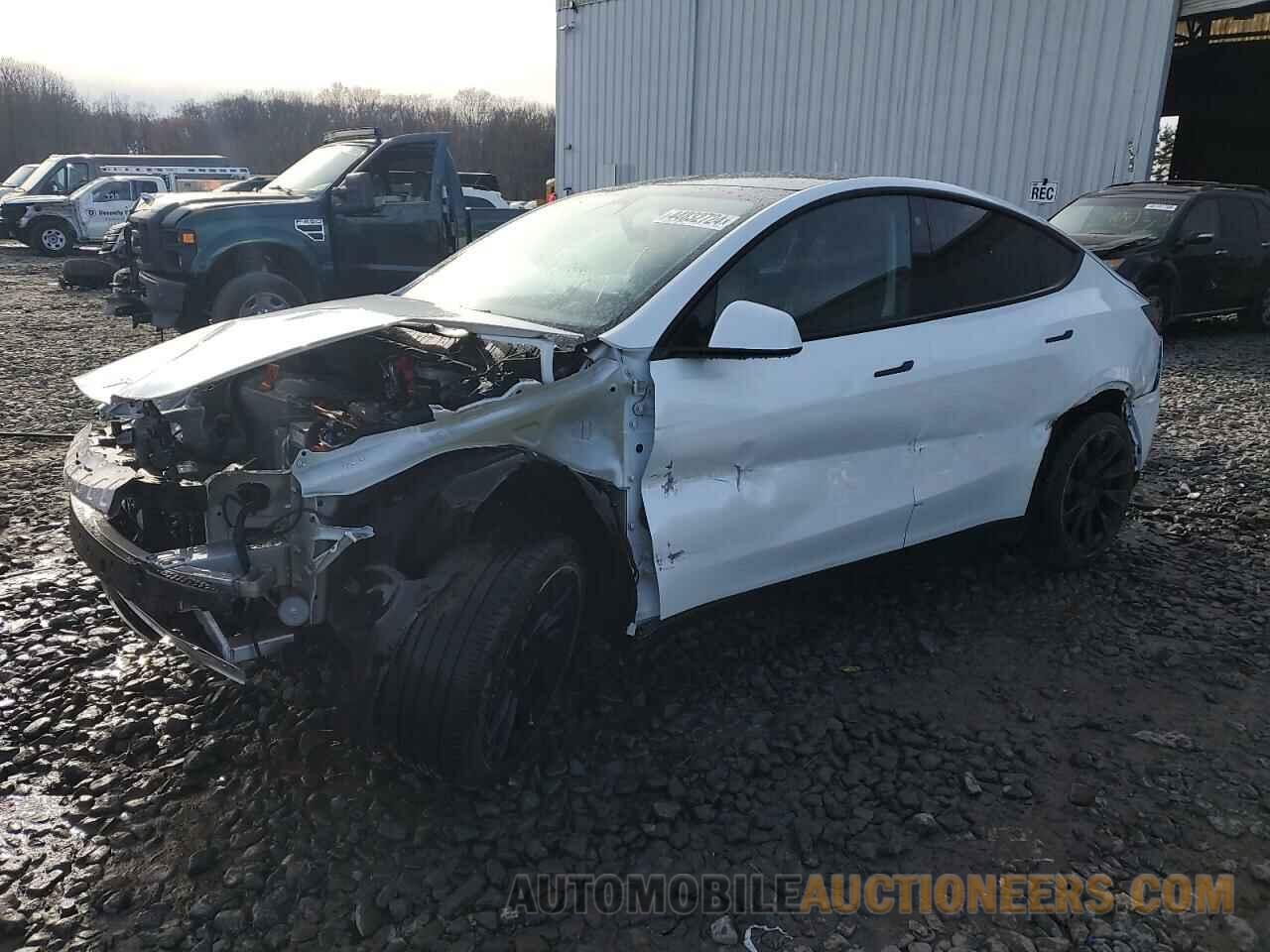 7SAYGDEE7PA071394 TESLA MODEL Y 2023