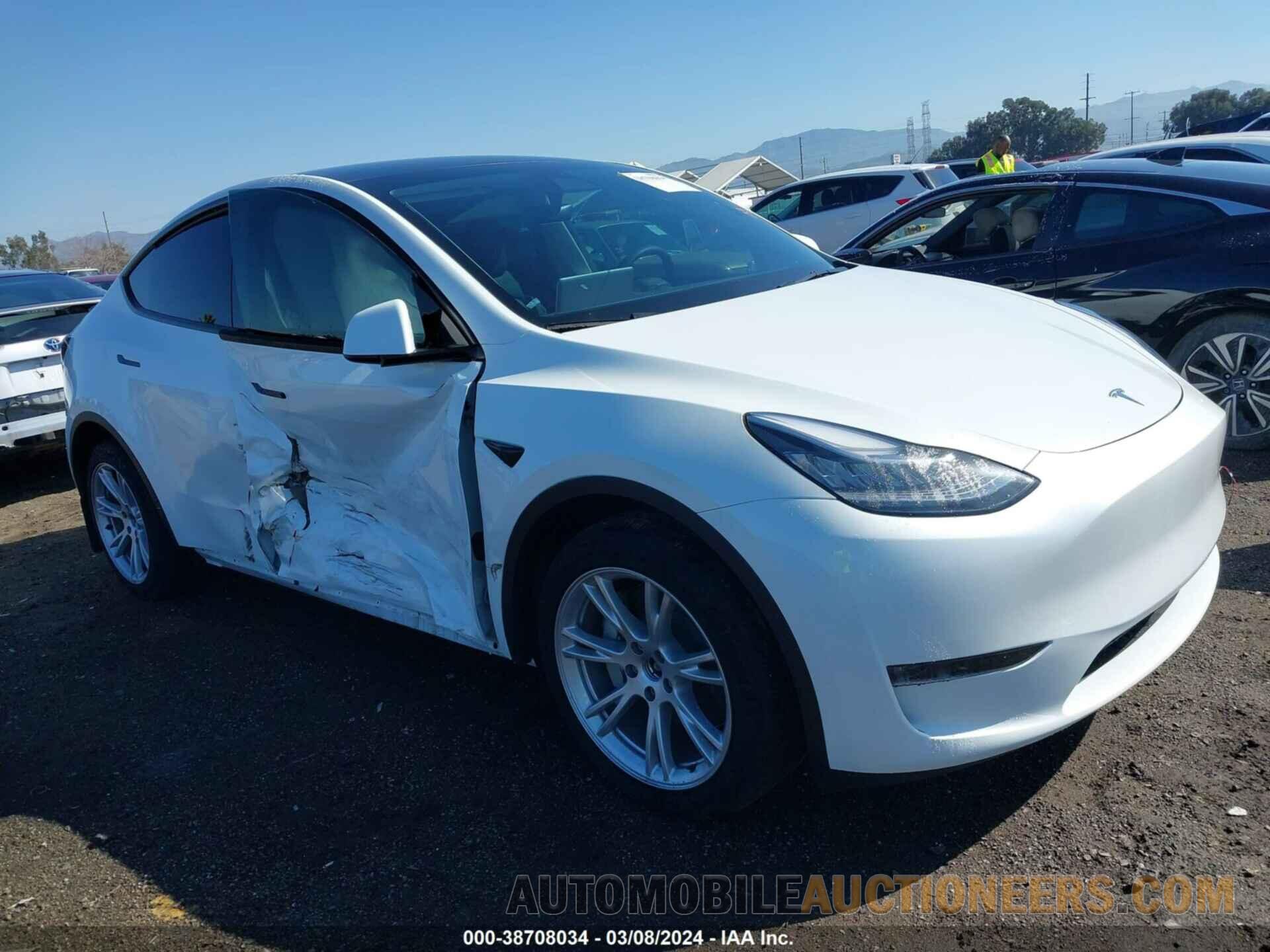 7SAYGDEE7PA093380 TESLA MODEL Y 2023