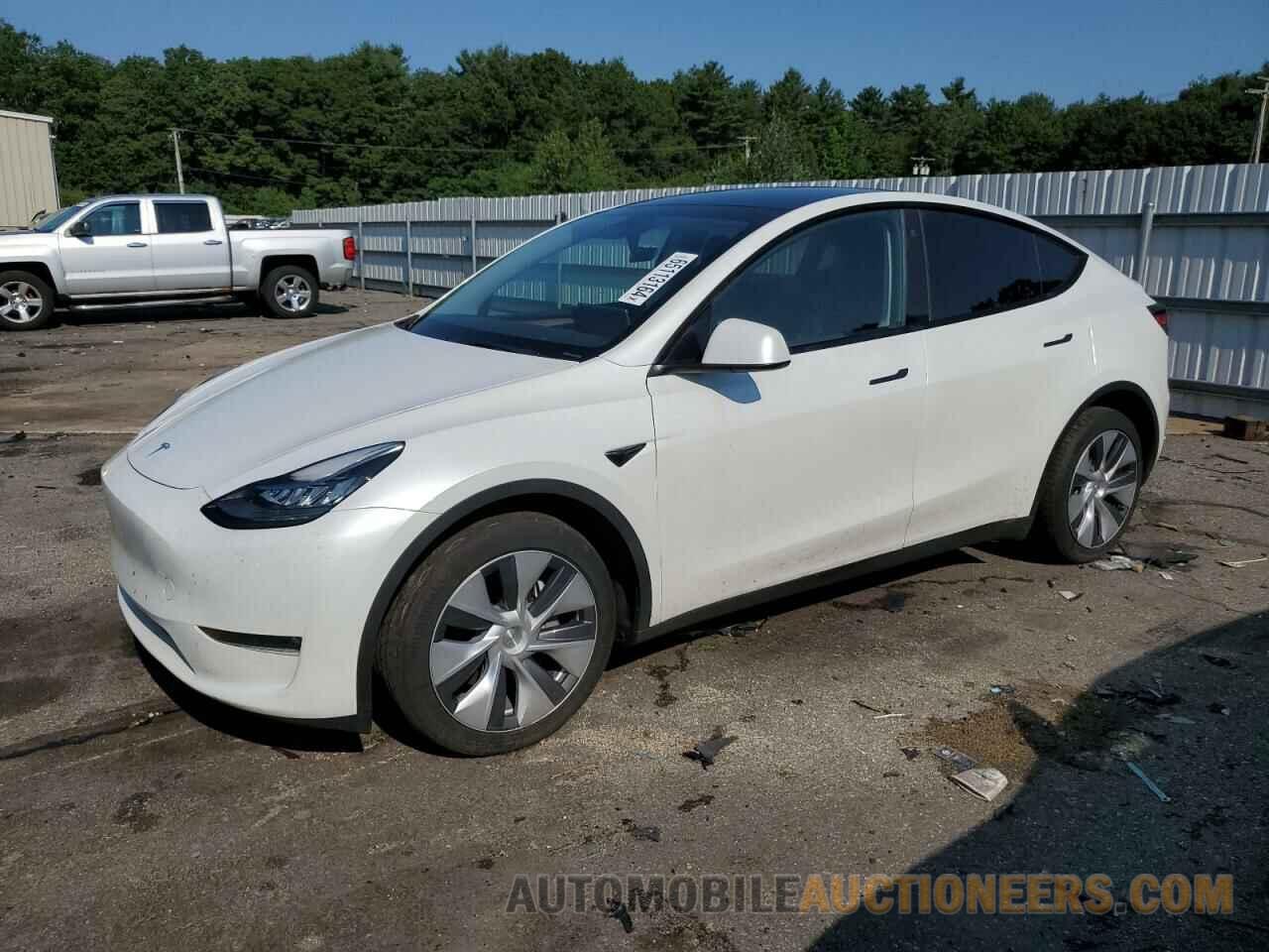 7SAYGDEE7PA094688 TESLA MODEL Y 2023