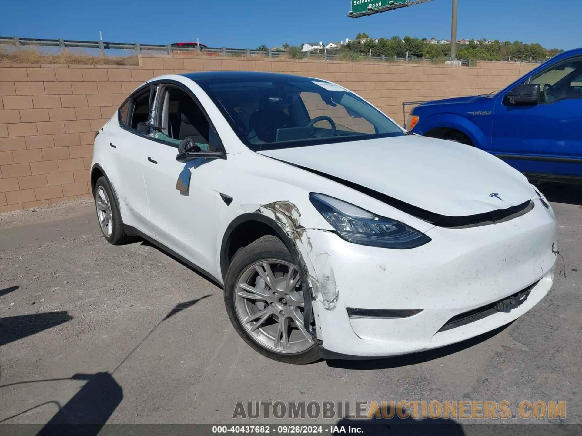 7SAYGDEE7PA096067 TESLA MODEL Y 2023