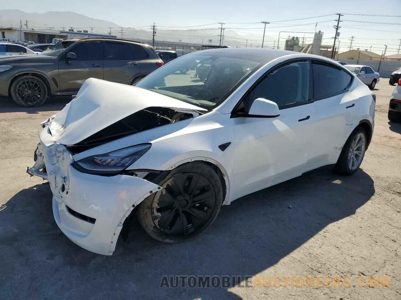 7SAYGDEE7PA119833 TESLA MODEL Y 2023