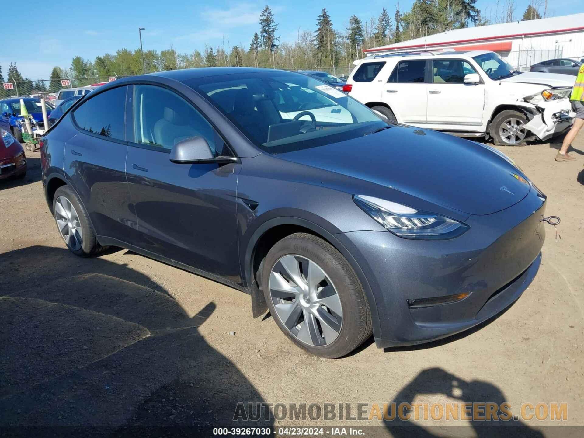 7SAYGDEE7PA121100 TESLA MODEL Y 2023