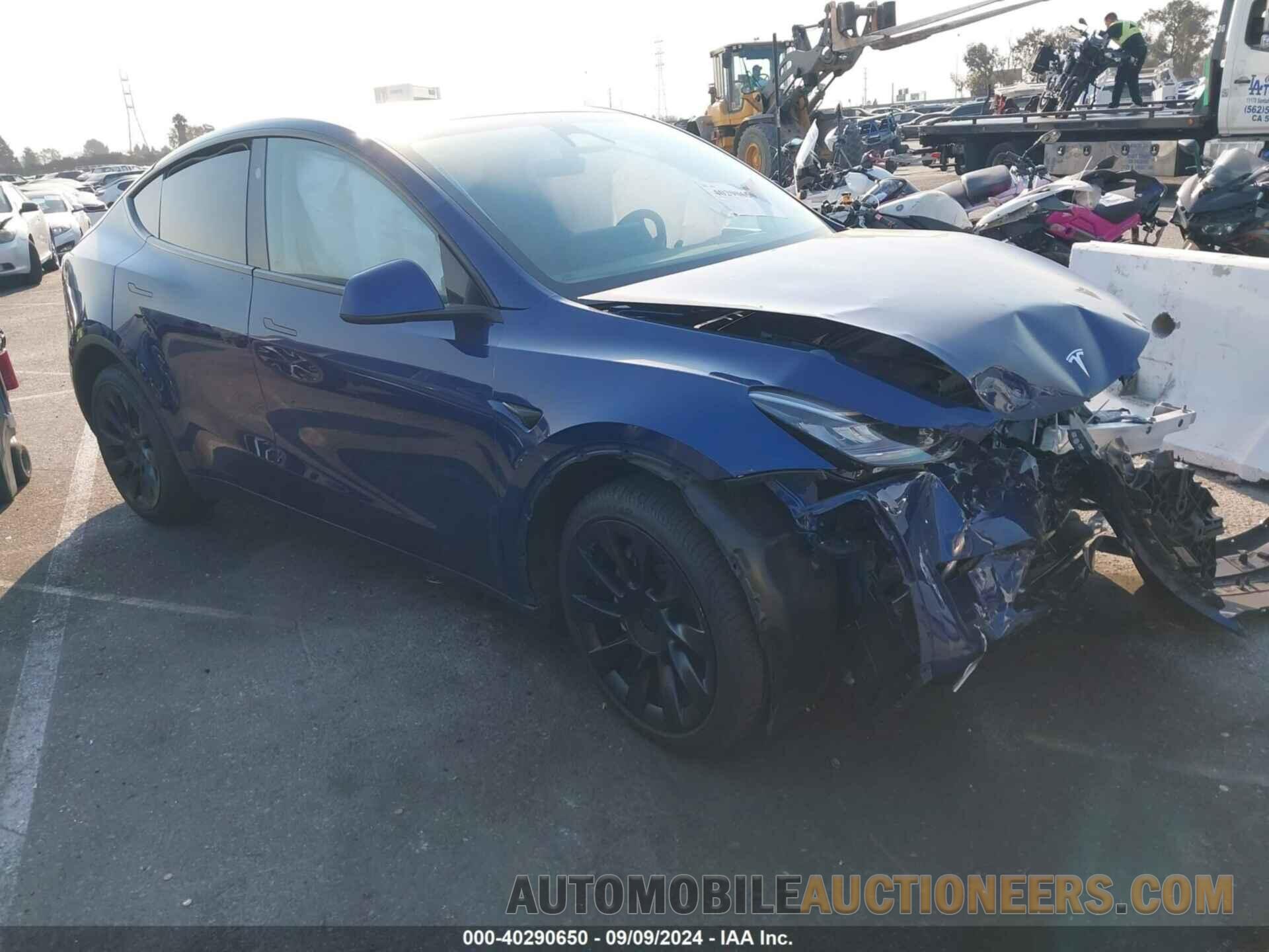 7SAYGDEE7PA154713 TESLA MODEL Y 2023