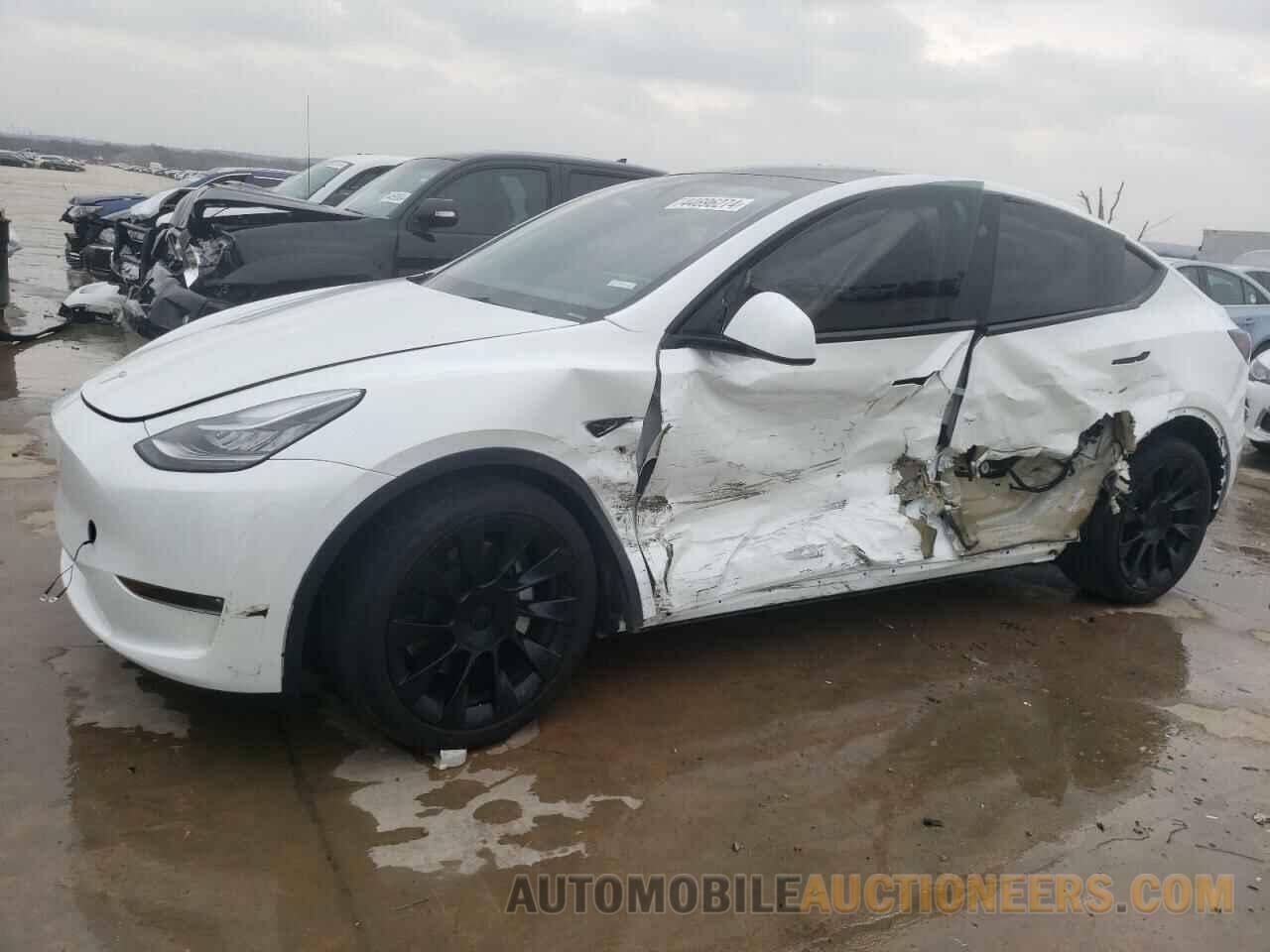 7SAYGDEE7PA156185 TESLA MODEL Y 2023