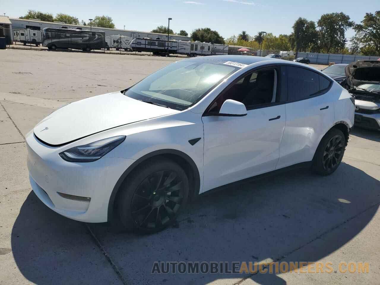 7SAYGDEE7PF590058 TESLA MODEL Y 2023