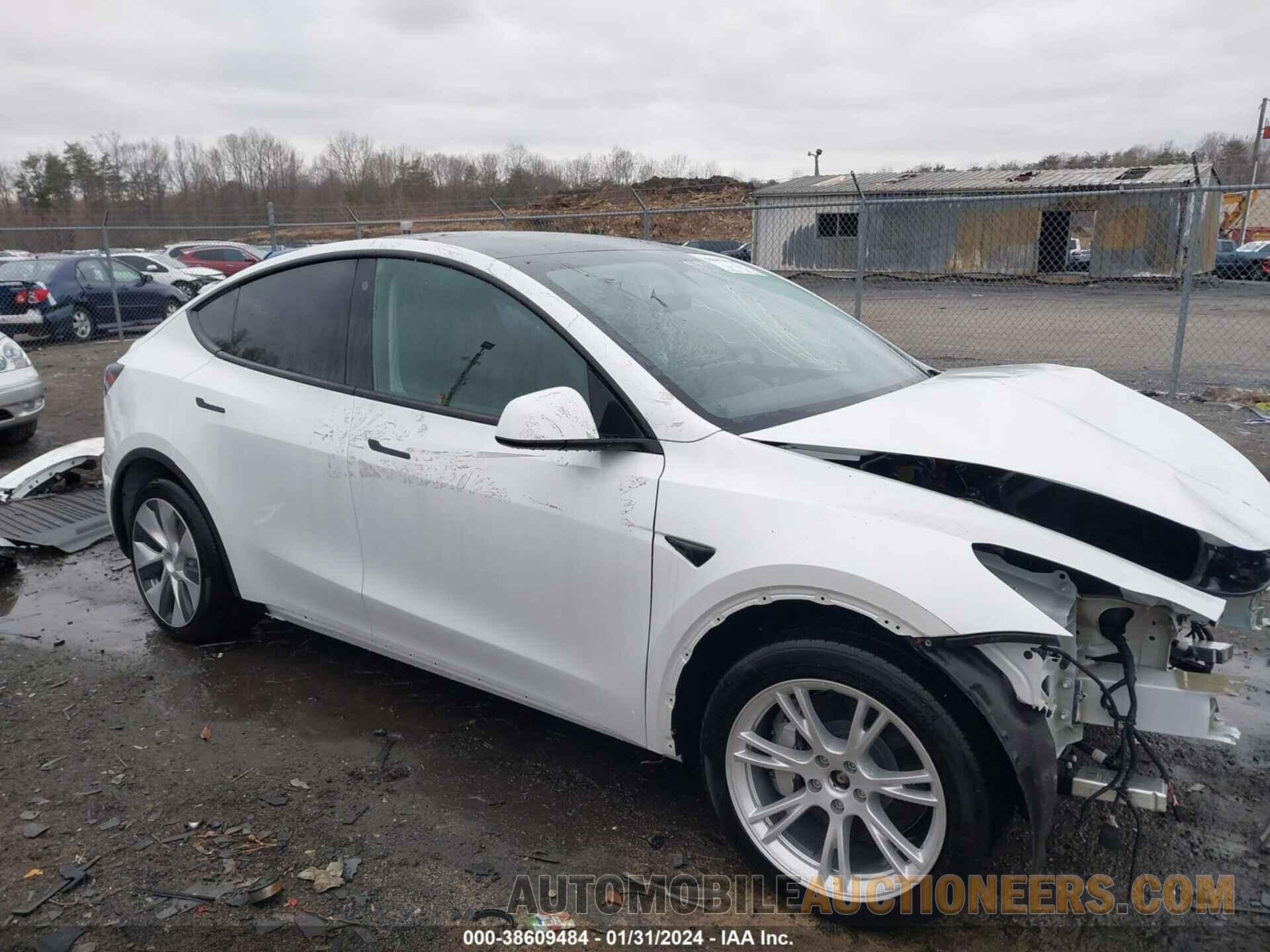 7SAYGDEE7PF666877 TESLA MODEL Y 2023