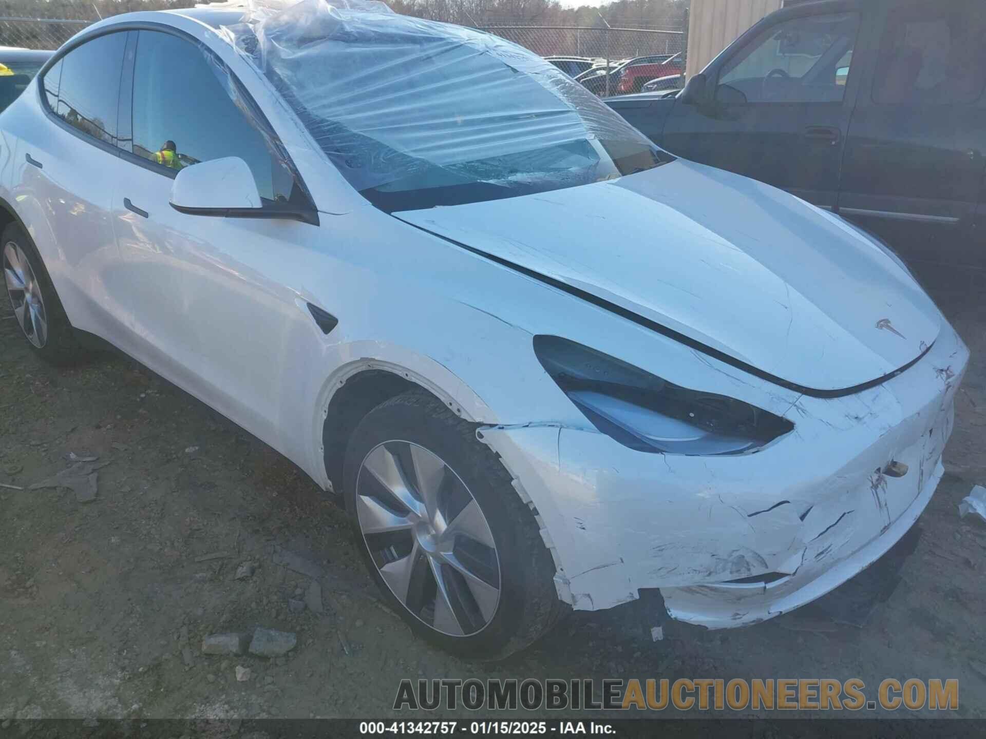 7SAYGDEE7PF683016 TESLA MODEL Y 2023