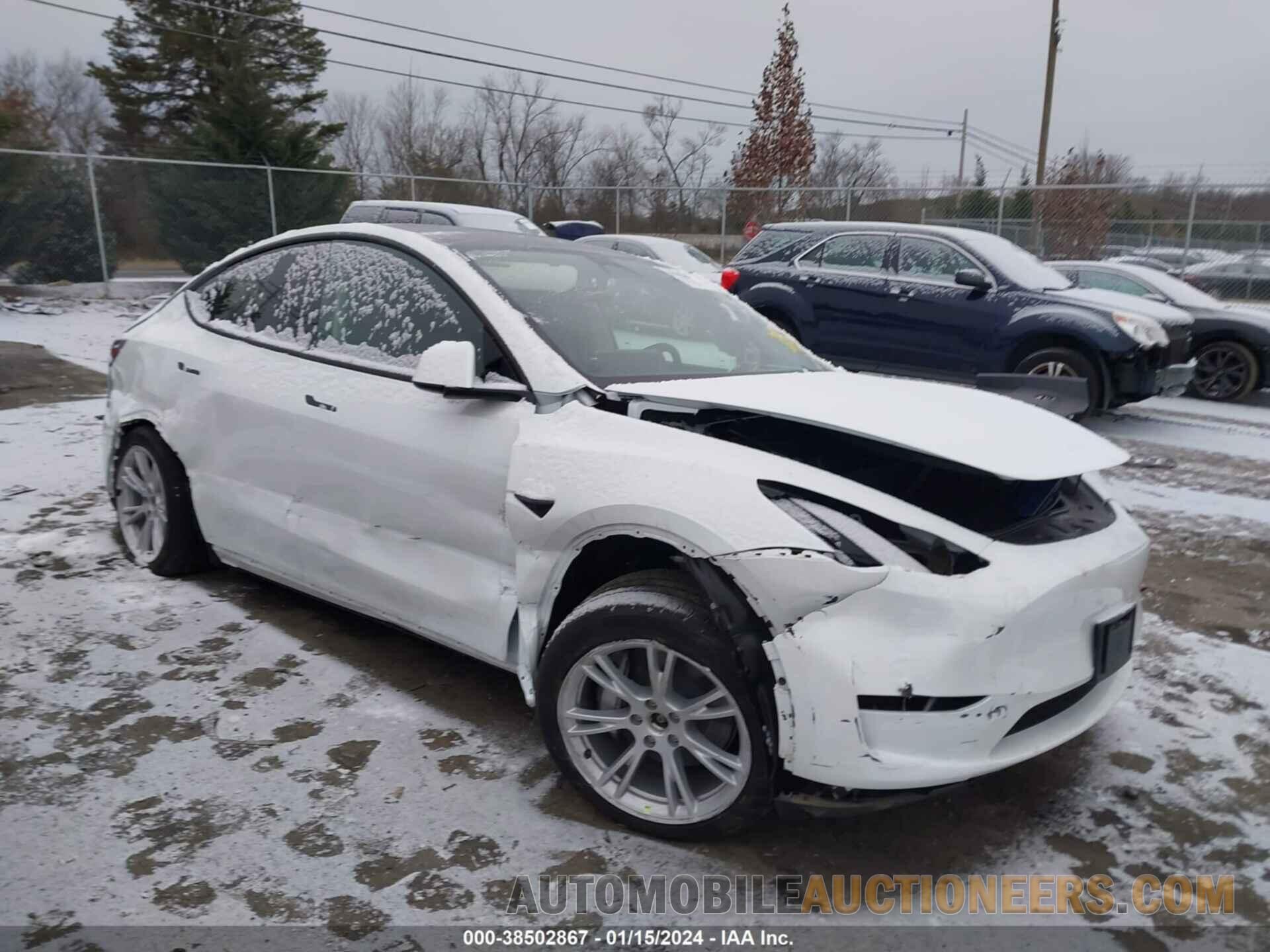 7SAYGDEE7PF685011 TESLA MODEL Y 2023