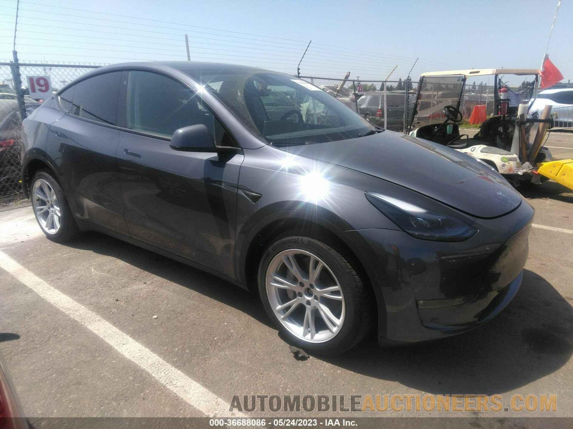 7SAYGDEE7PF742338 TESLA MODEL Y 2023