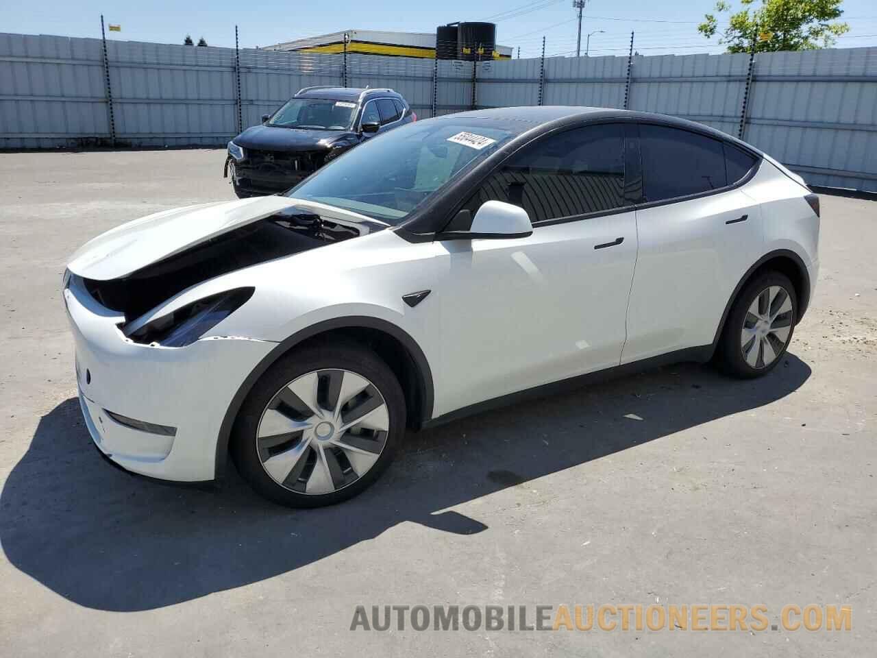 7SAYGDEE7PF826255 TESLA MODEL Y 2023