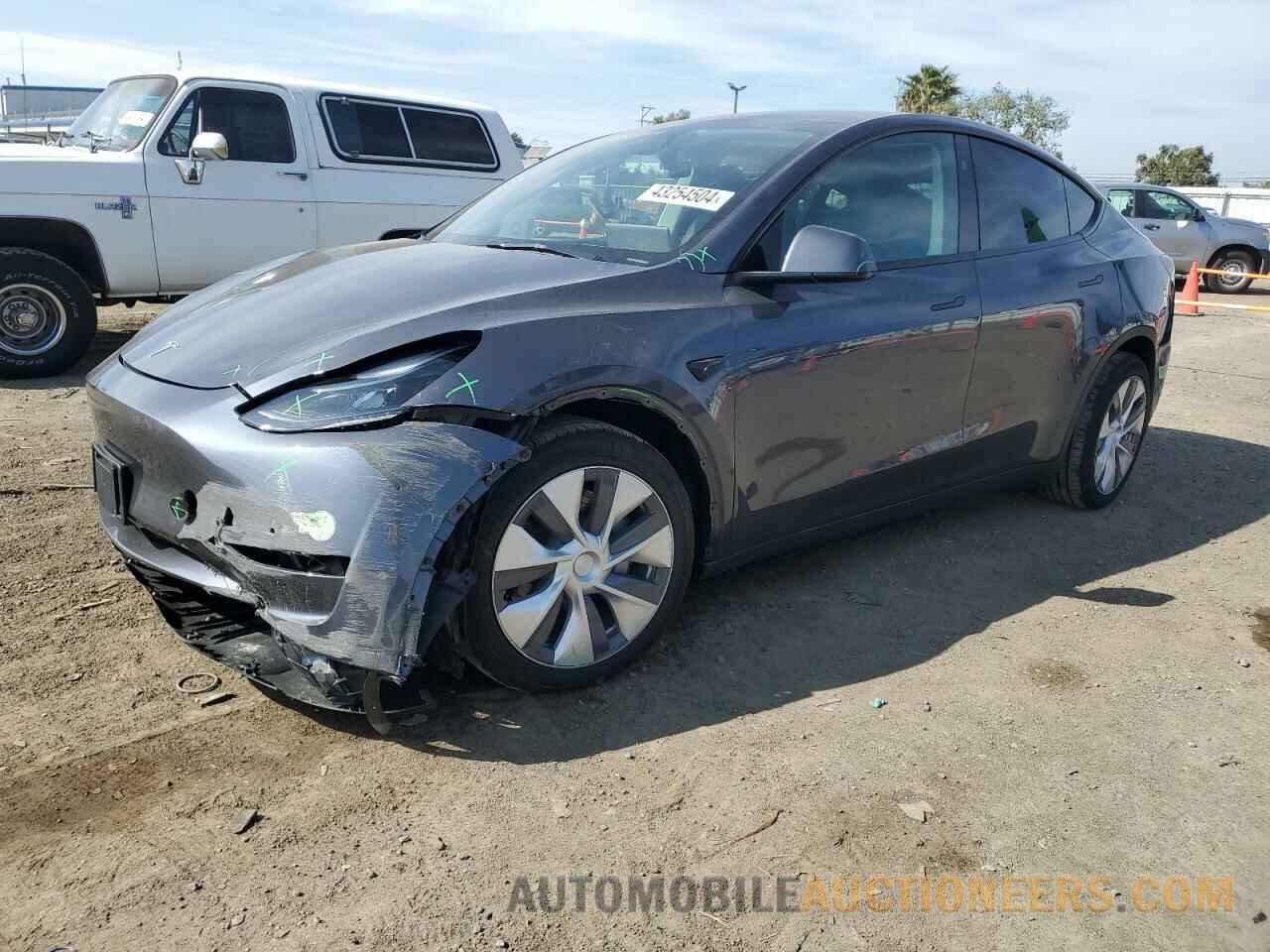 7SAYGDEE7PF848935 TESLA MODEL Y 2023