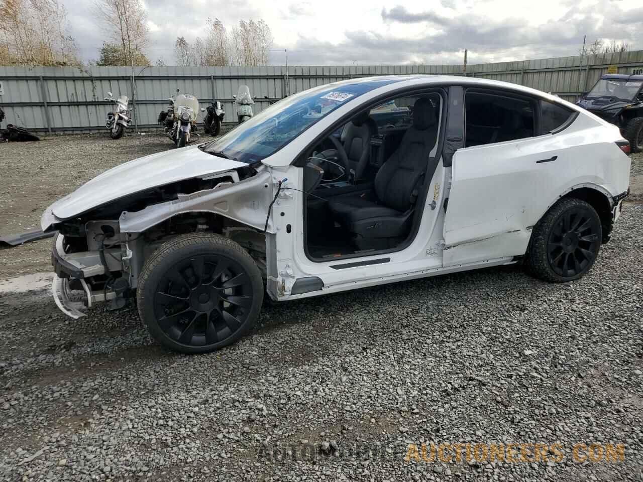 7SAYGDEE7PF887797 TESLA MODEL Y 2023