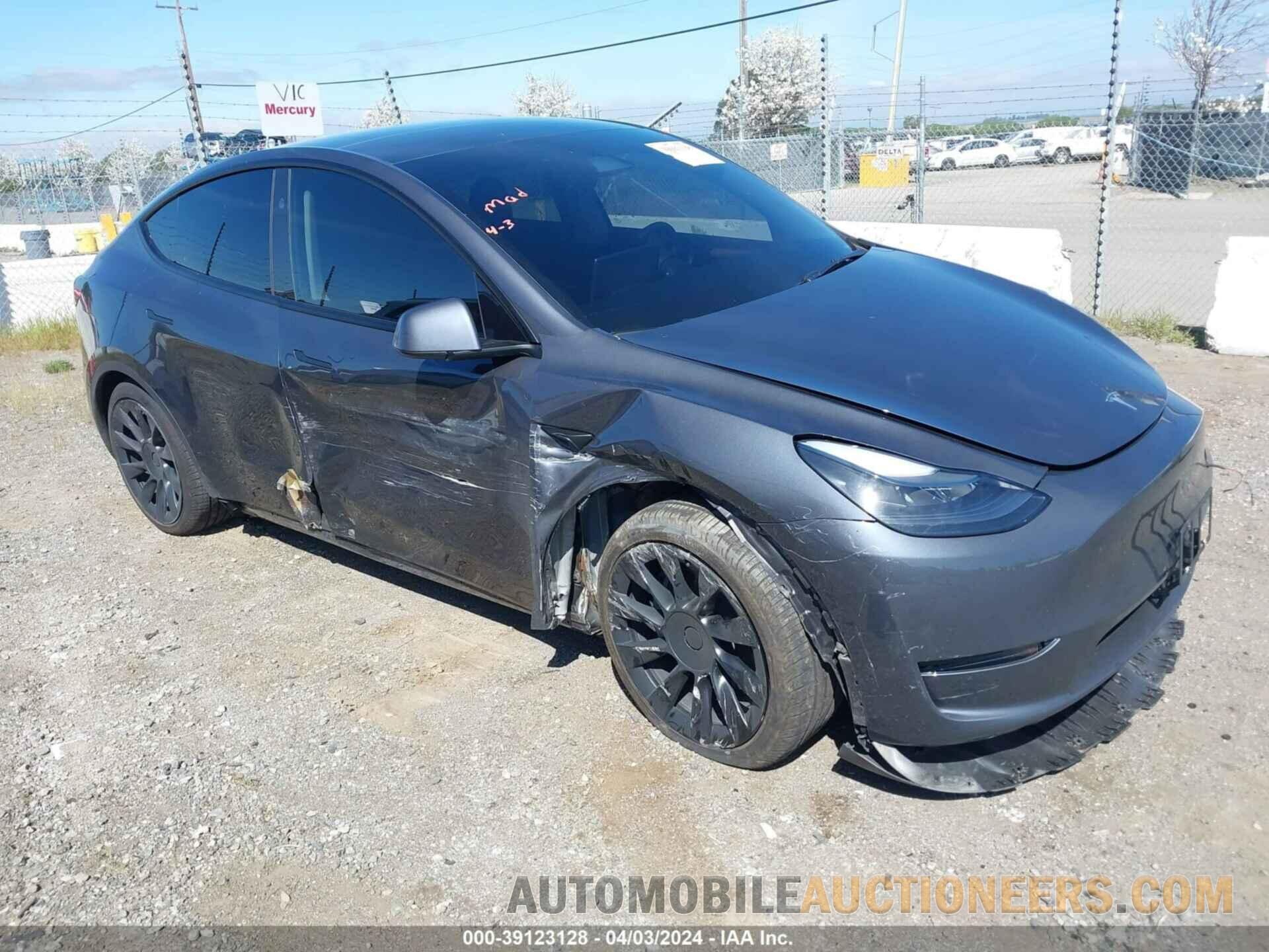 7SAYGDEE7PF981050 TESLA MODEL Y 2023