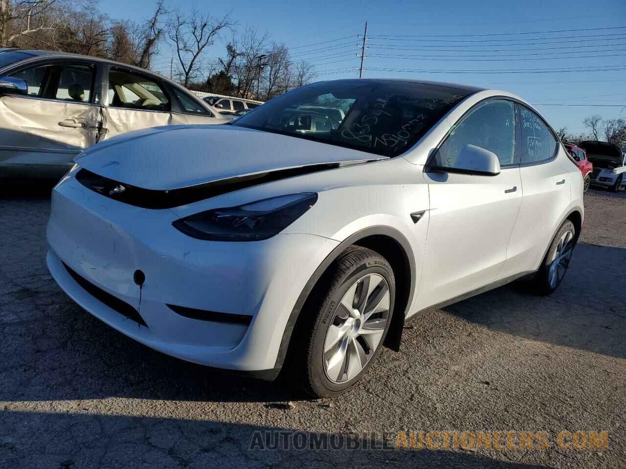 7SAYGDEE7RA234788 TESLA MODEL Y 2024