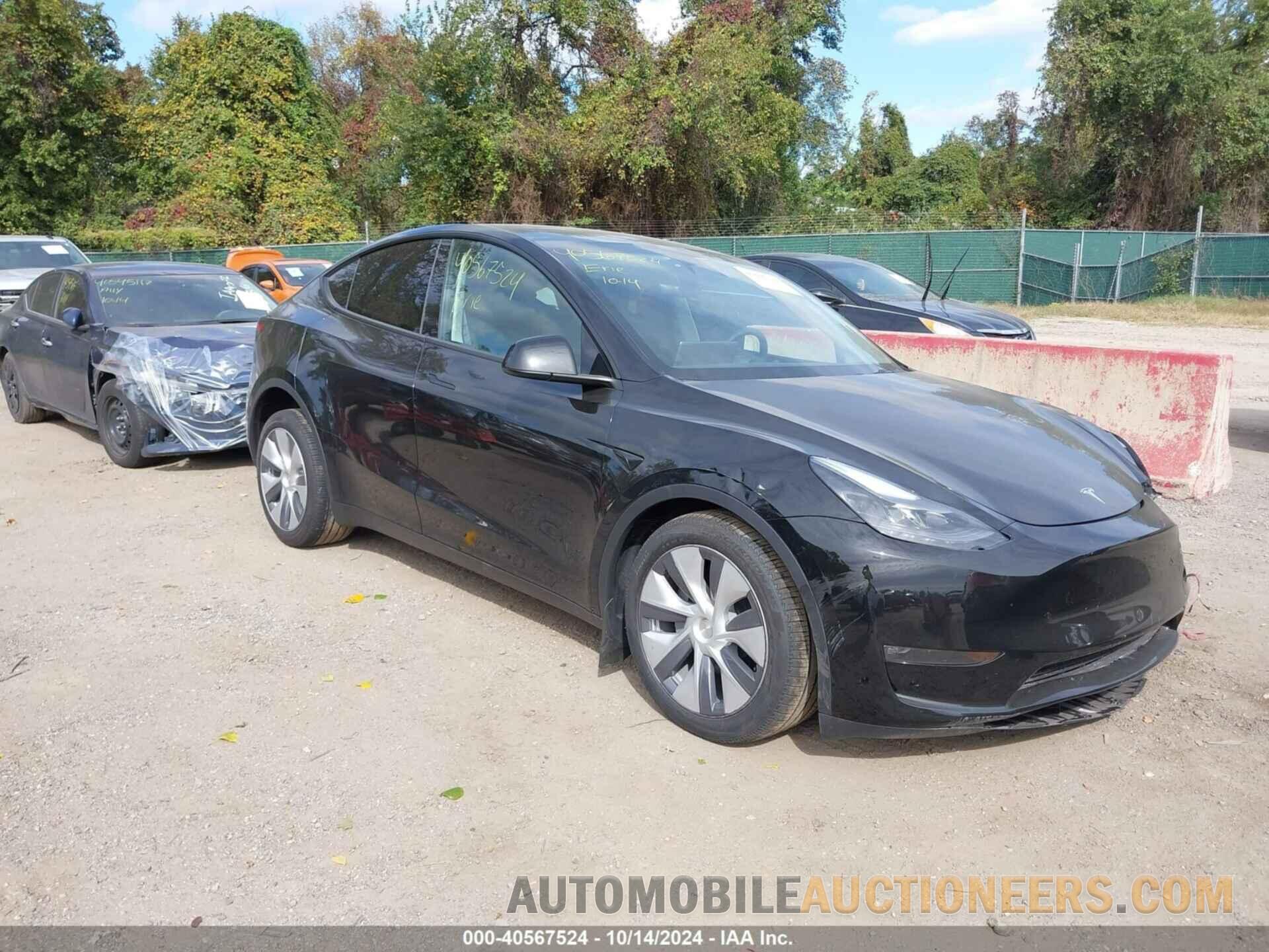 7SAYGDEE7RA235097 TESLA MODEL Y 2024