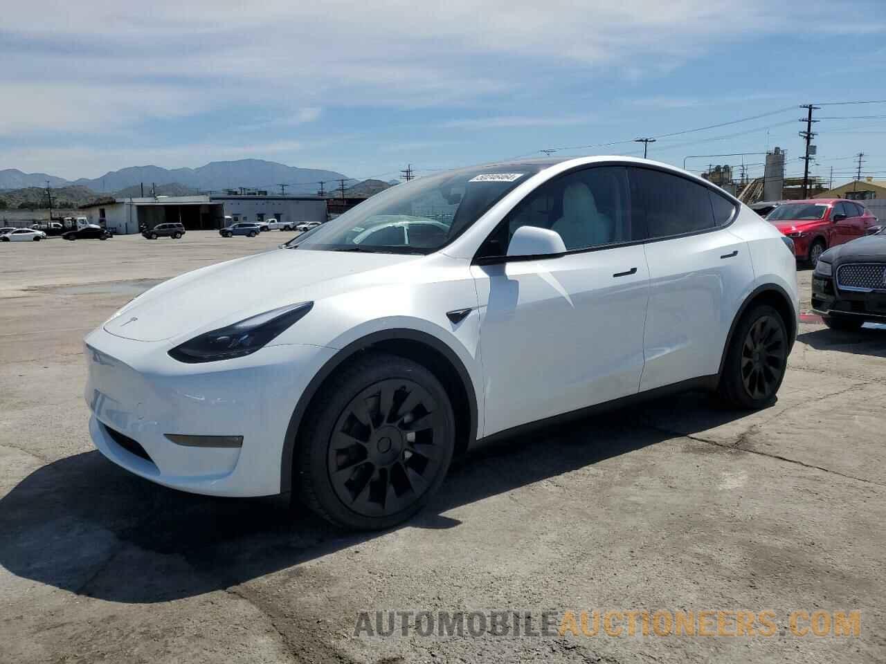 7SAYGDEE7RA252451 TESLA MODEL Y 2024