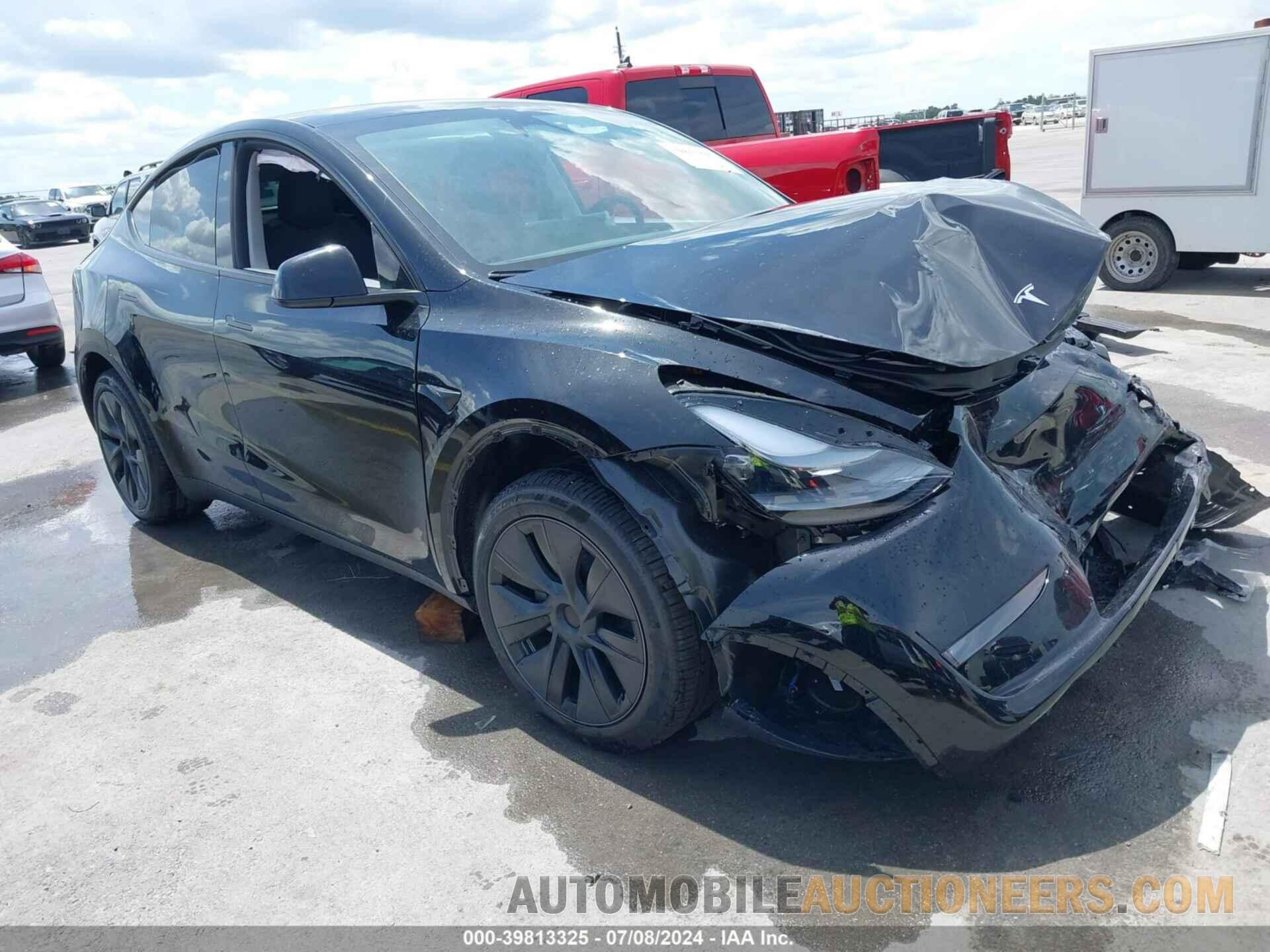 7SAYGDEE7RA294795 TESLA MODEL Y 2024