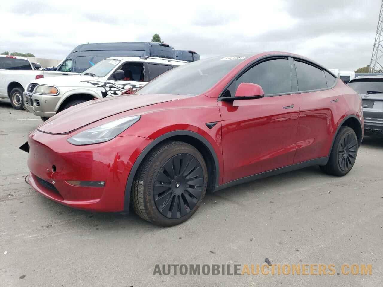 7SAYGDEE7RF002324 TESLA MODEL Y 2024