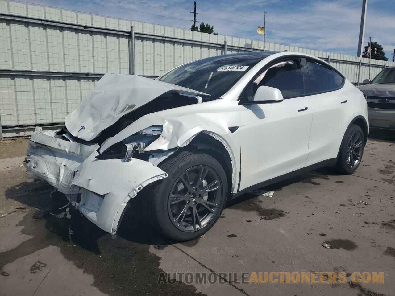 7SAYGDEE7RF117134 TESLA MODEL Y 2024