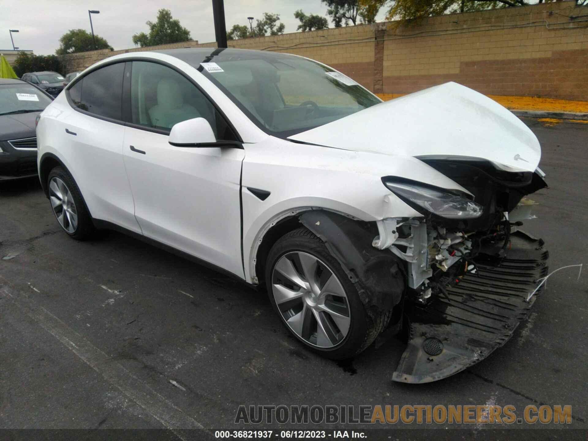 7SAYGDEE8NF314114 TESLA MODEL Y 2022