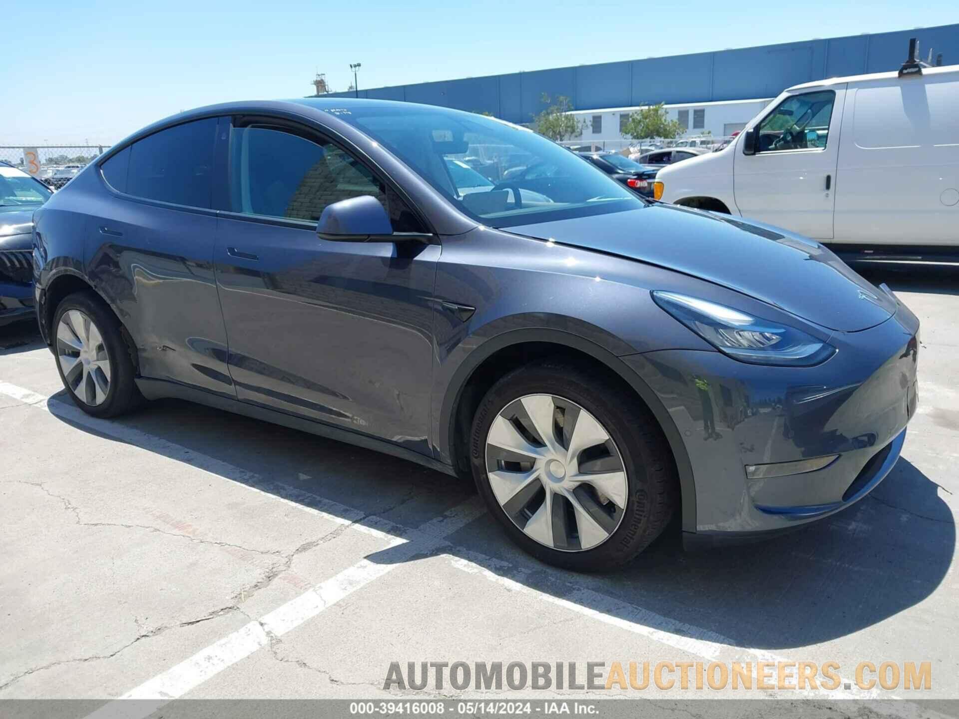 7SAYGDEE8NF318602 TESLA MODEL Y 2022