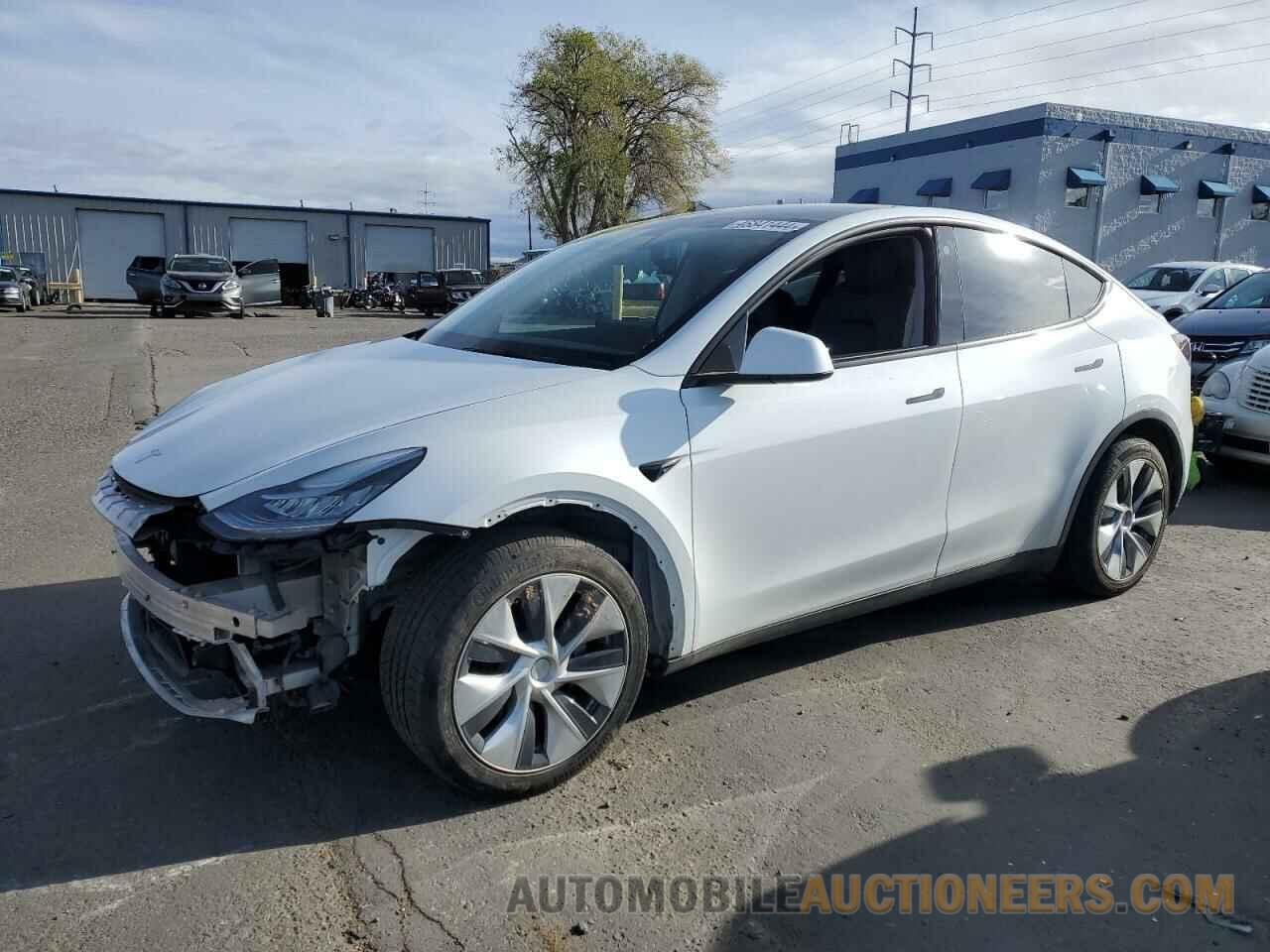 7SAYGDEE8NF320074 TESLA MODEL Y 2022