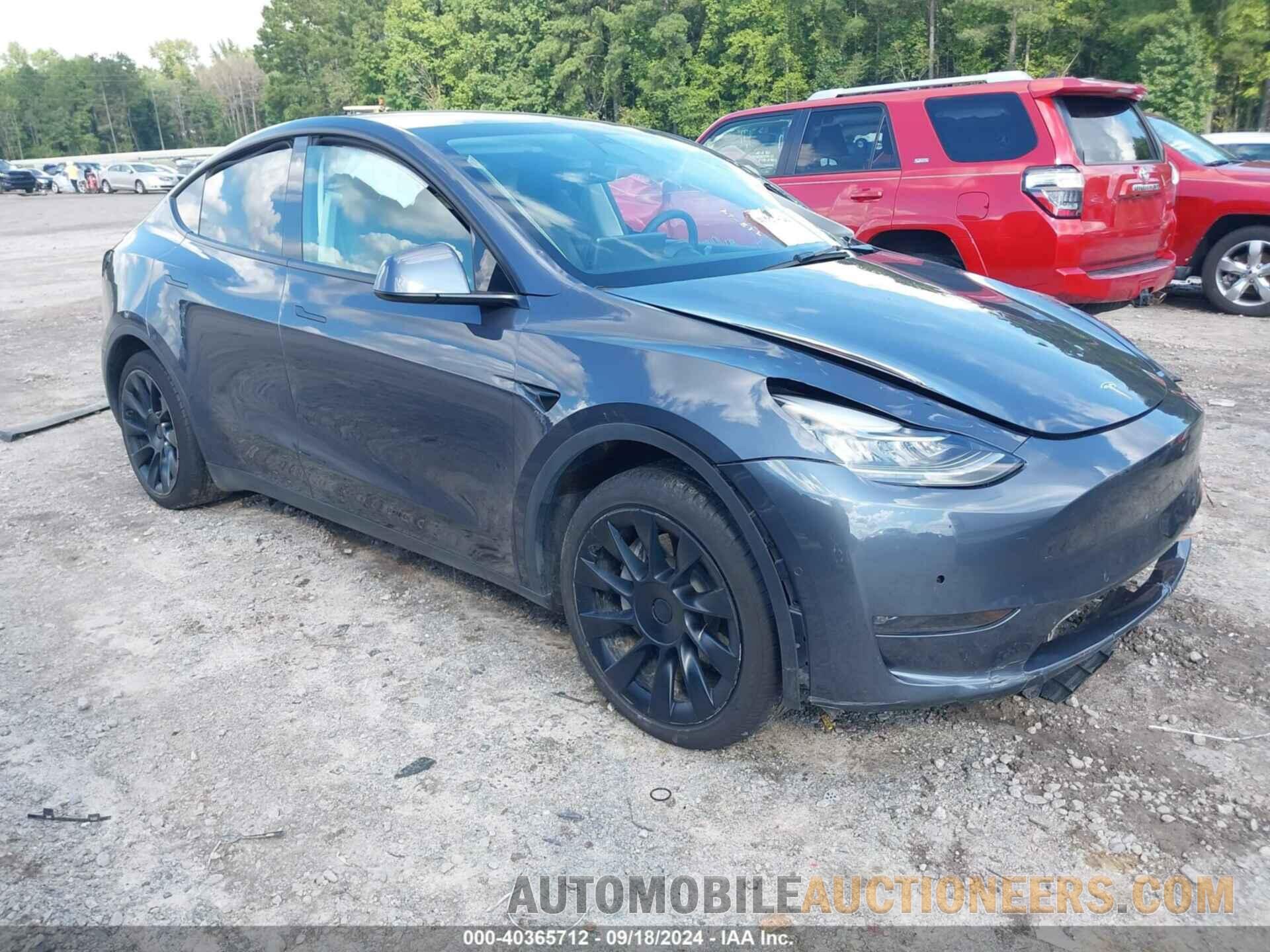 7SAYGDEE8NF321855 TESLA MODEL Y 2022