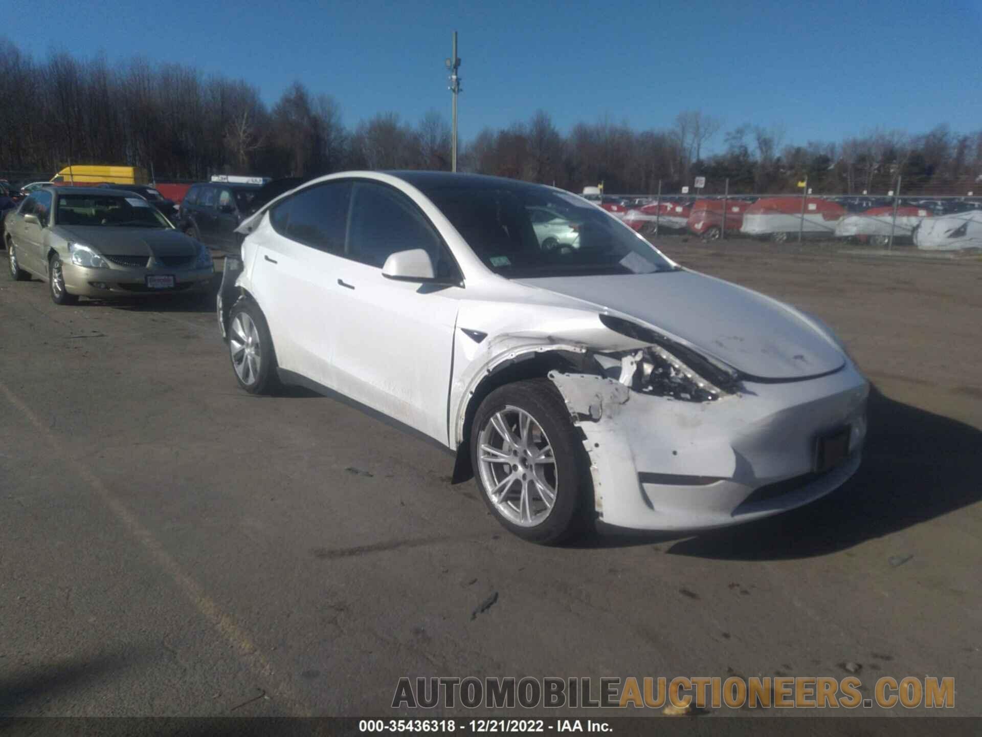 7SAYGDEE8NF337814 TESLA MODEL Y 2022