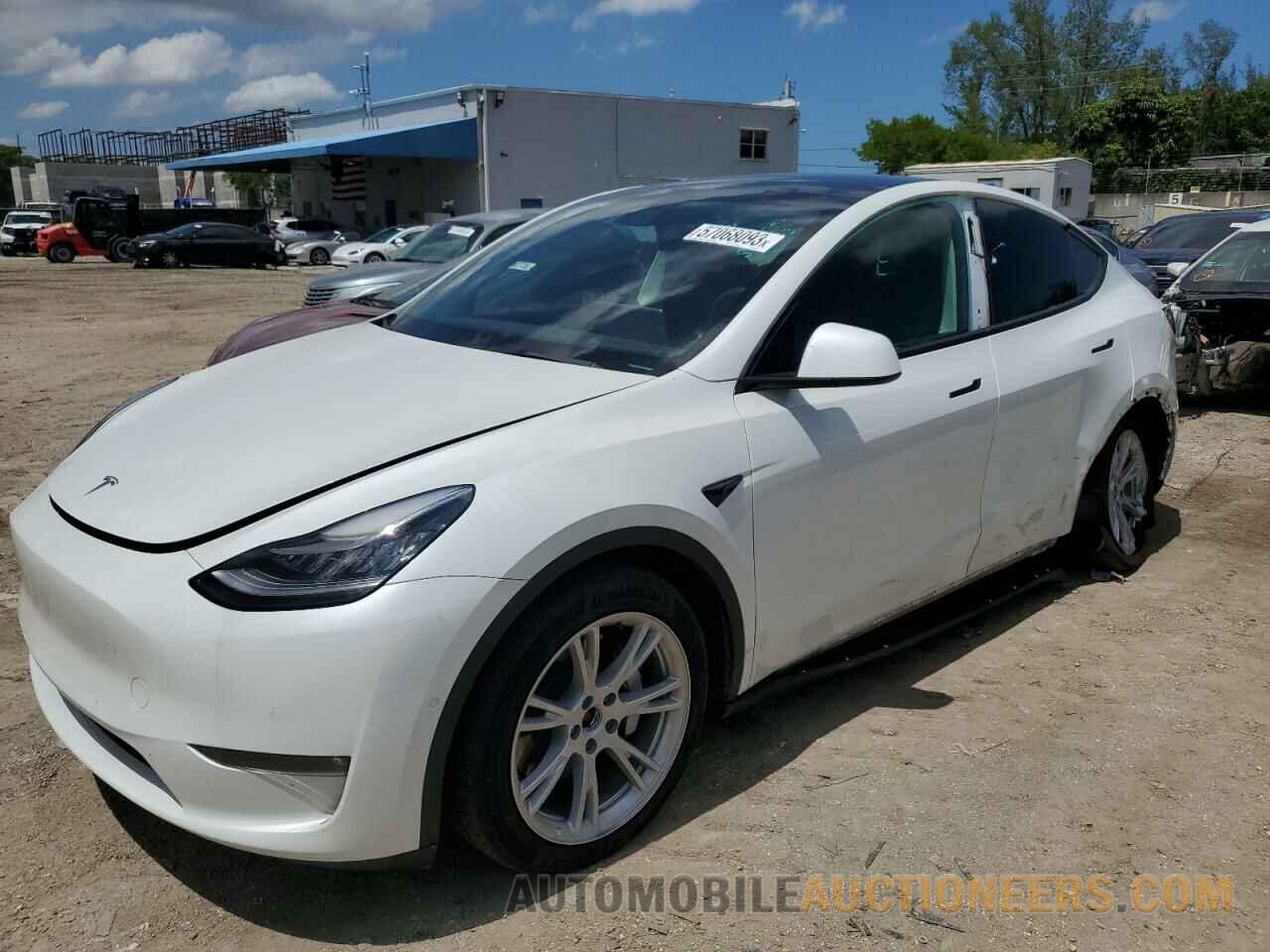 7SAYGDEE8NF385071 TESLA MODEL Y 2022