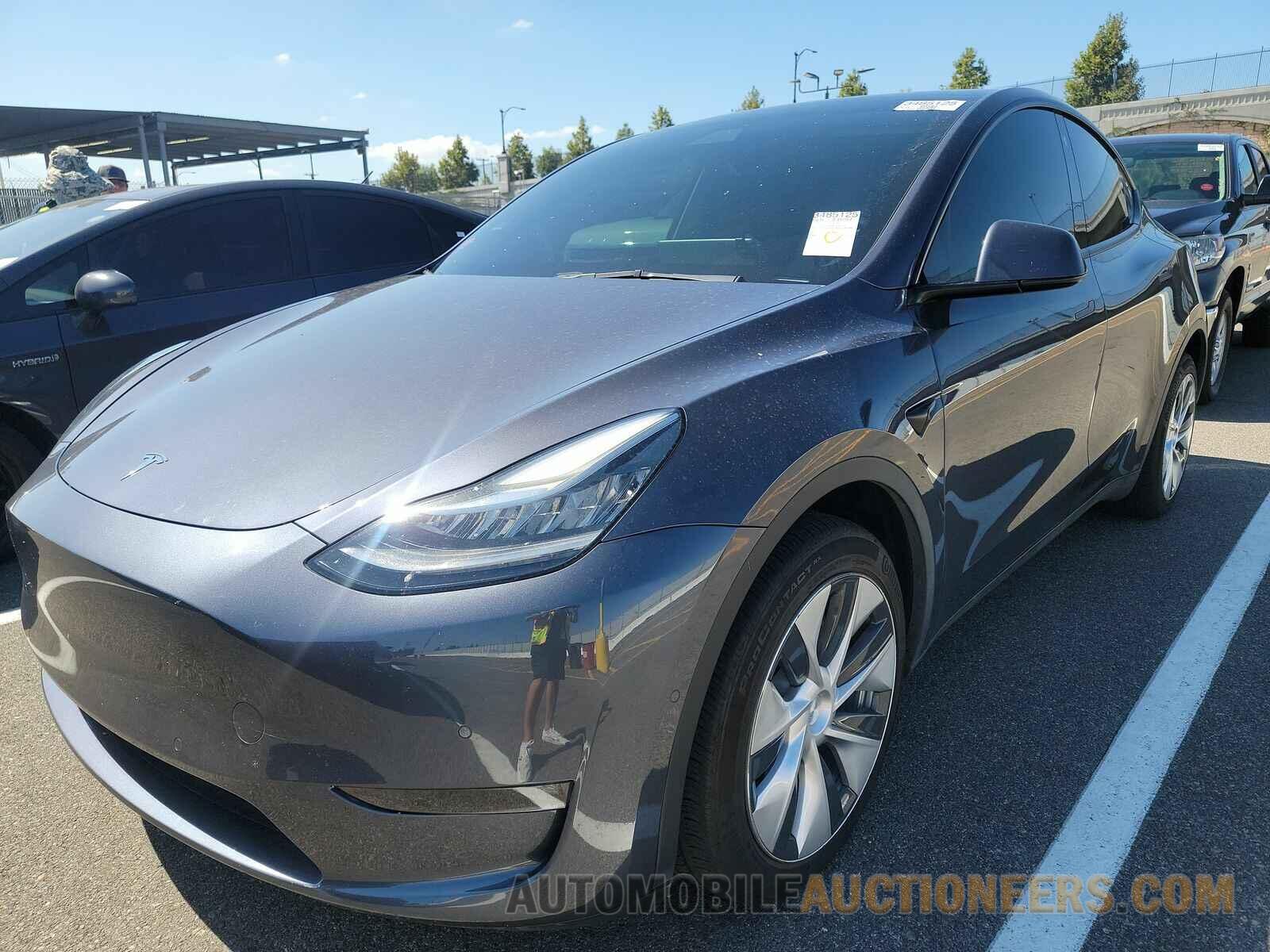 7SAYGDEE8NF408588 Tesla Mo 2022