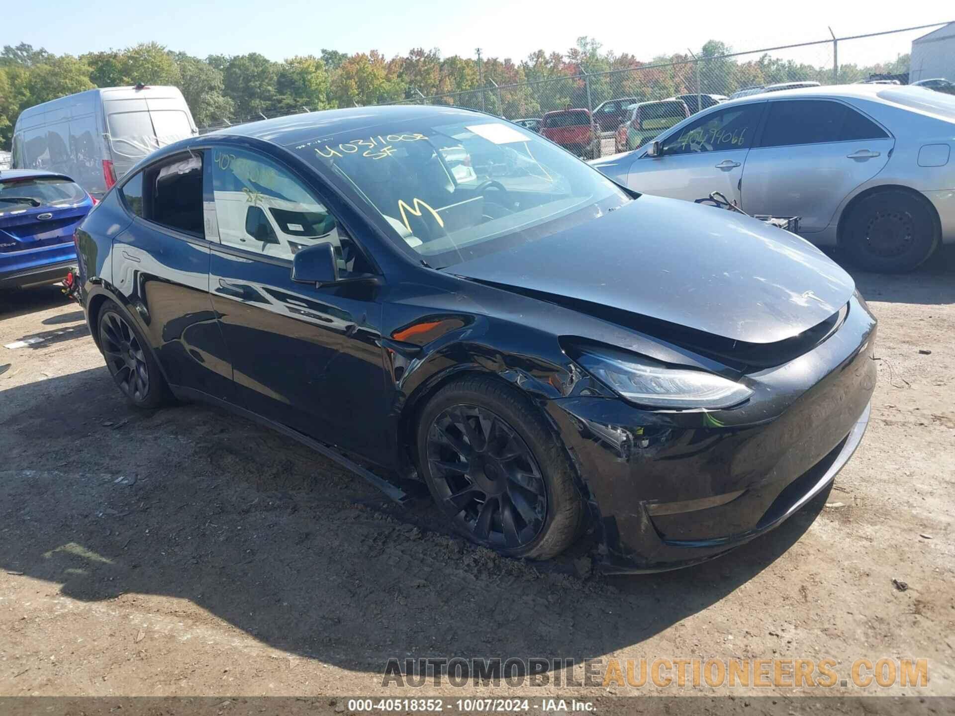 7SAYGDEE8NF429568 TESLA MODEL Y 2022