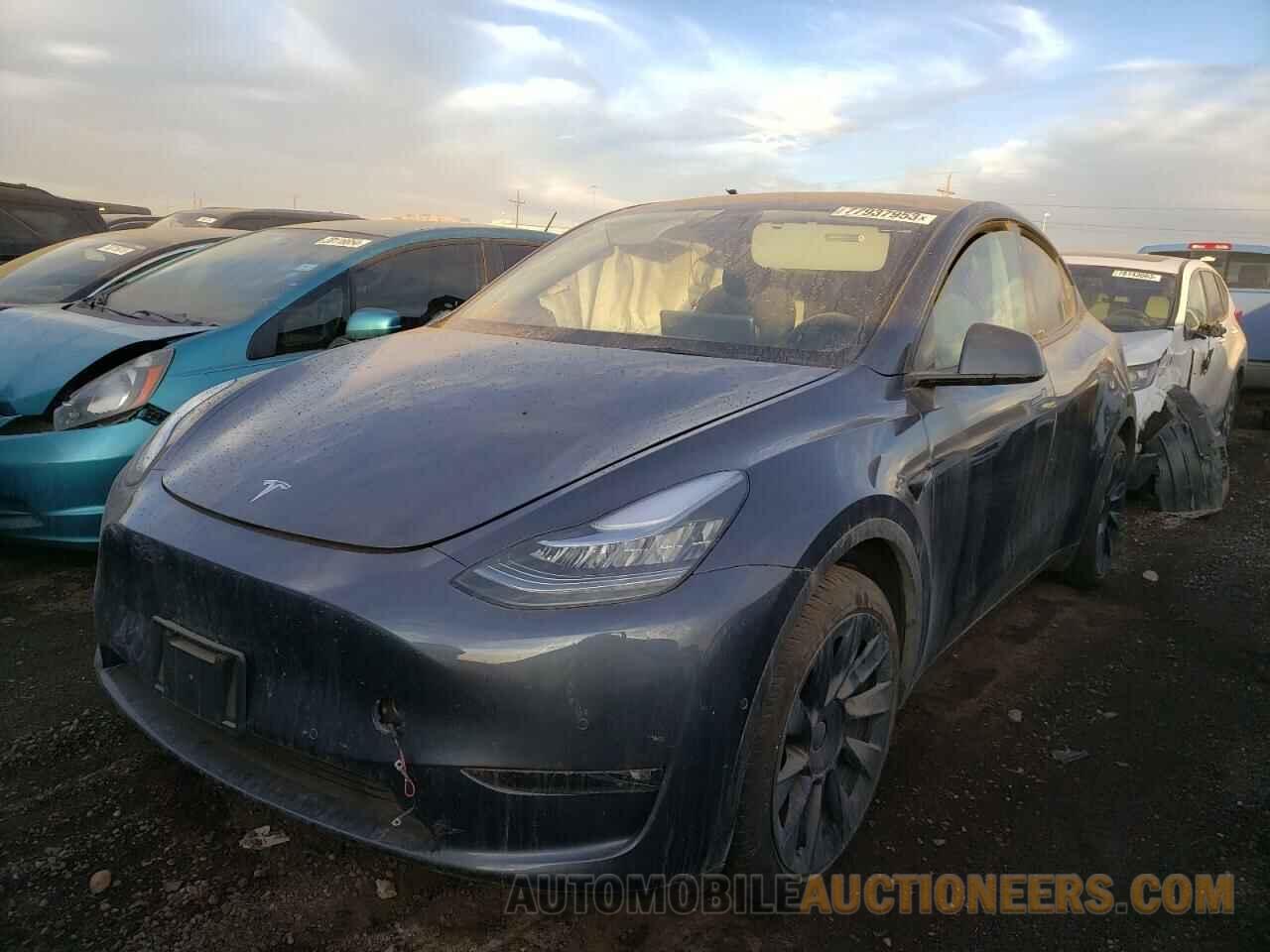 7SAYGDEE8NF433359 TESLA MODEL Y 2022