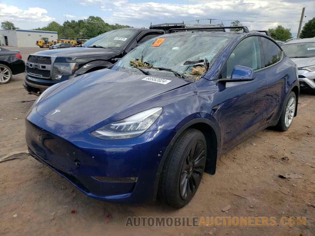 7SAYGDEE8NF463901 TESLA MODEL Y 2022