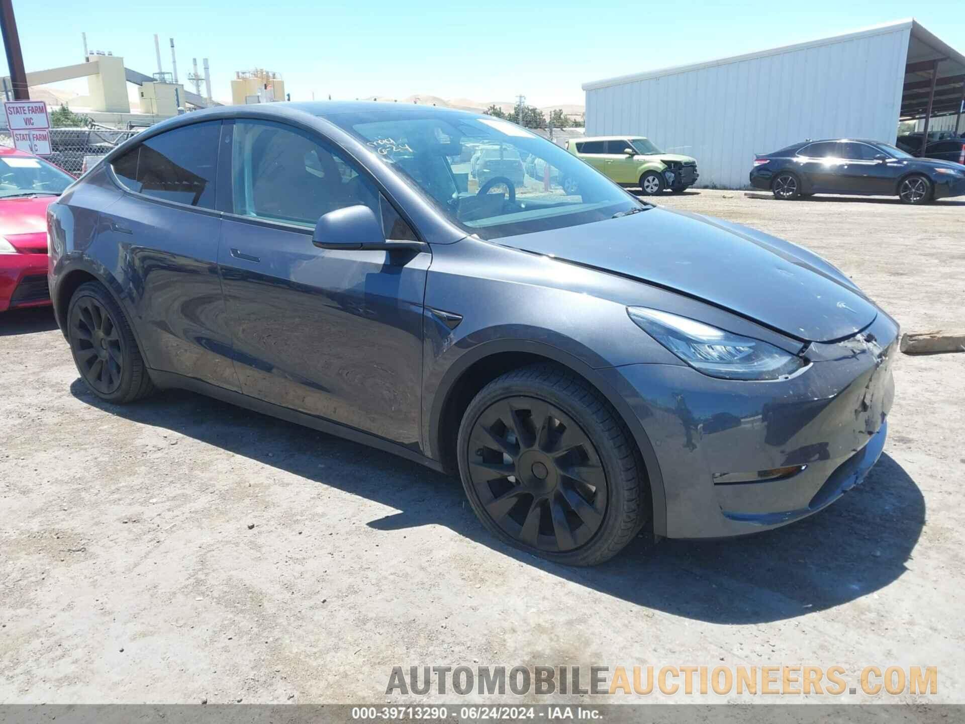 7SAYGDEE8NF480343 TESLA MODEL Y 2022