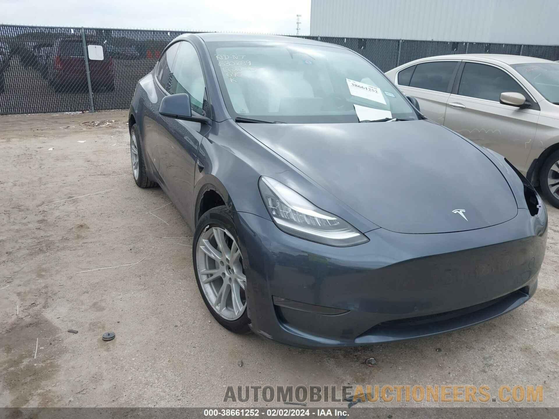 7SAYGDEE8NF512627 TESLA MODEL Y 2022