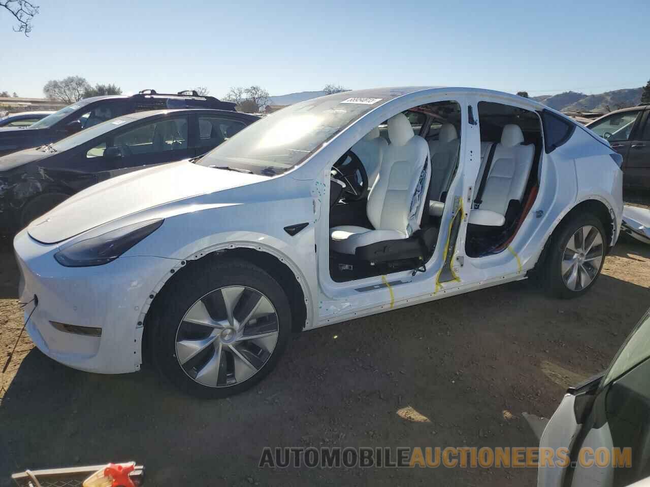 7SAYGDEE8NF515804 TESLA MODEL Y 2022