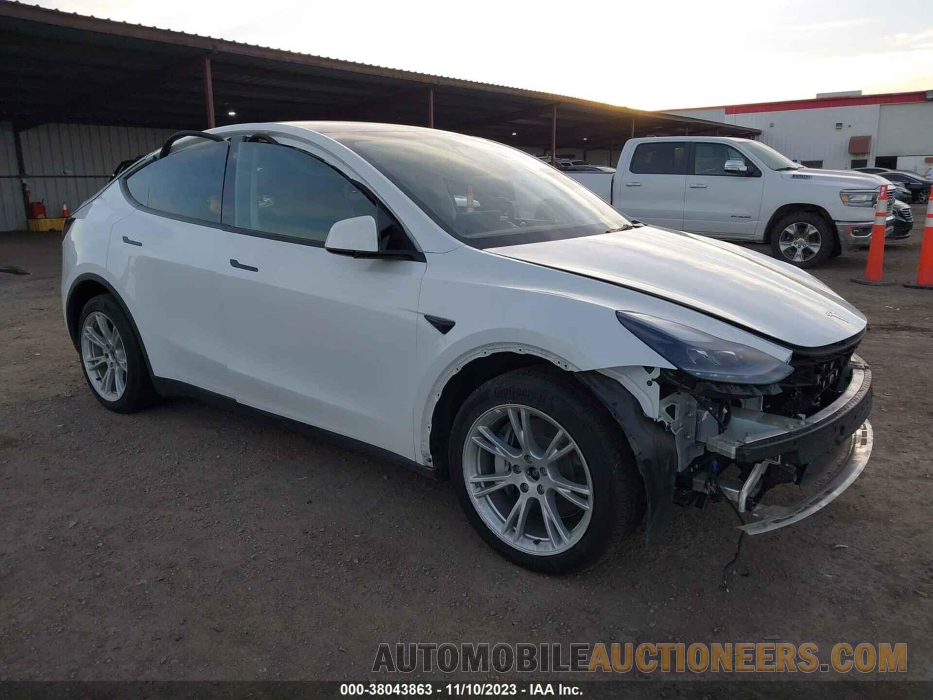 7SAYGDEE8NF518797 TESLA MODEL Y 2022