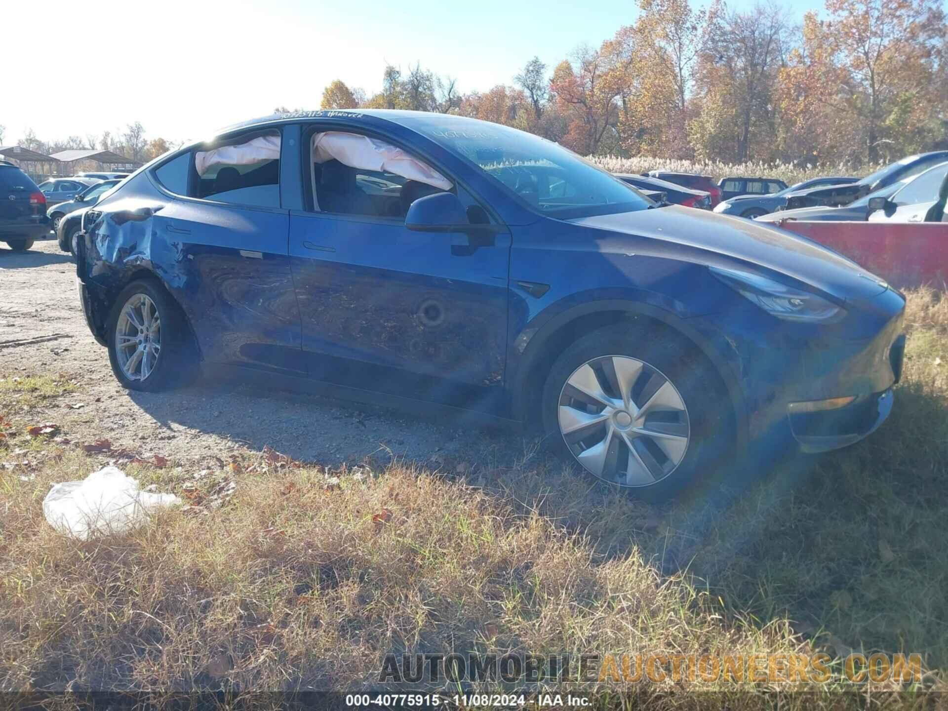 7SAYGDEE8PA029896 TESLA MODEL Y 2023