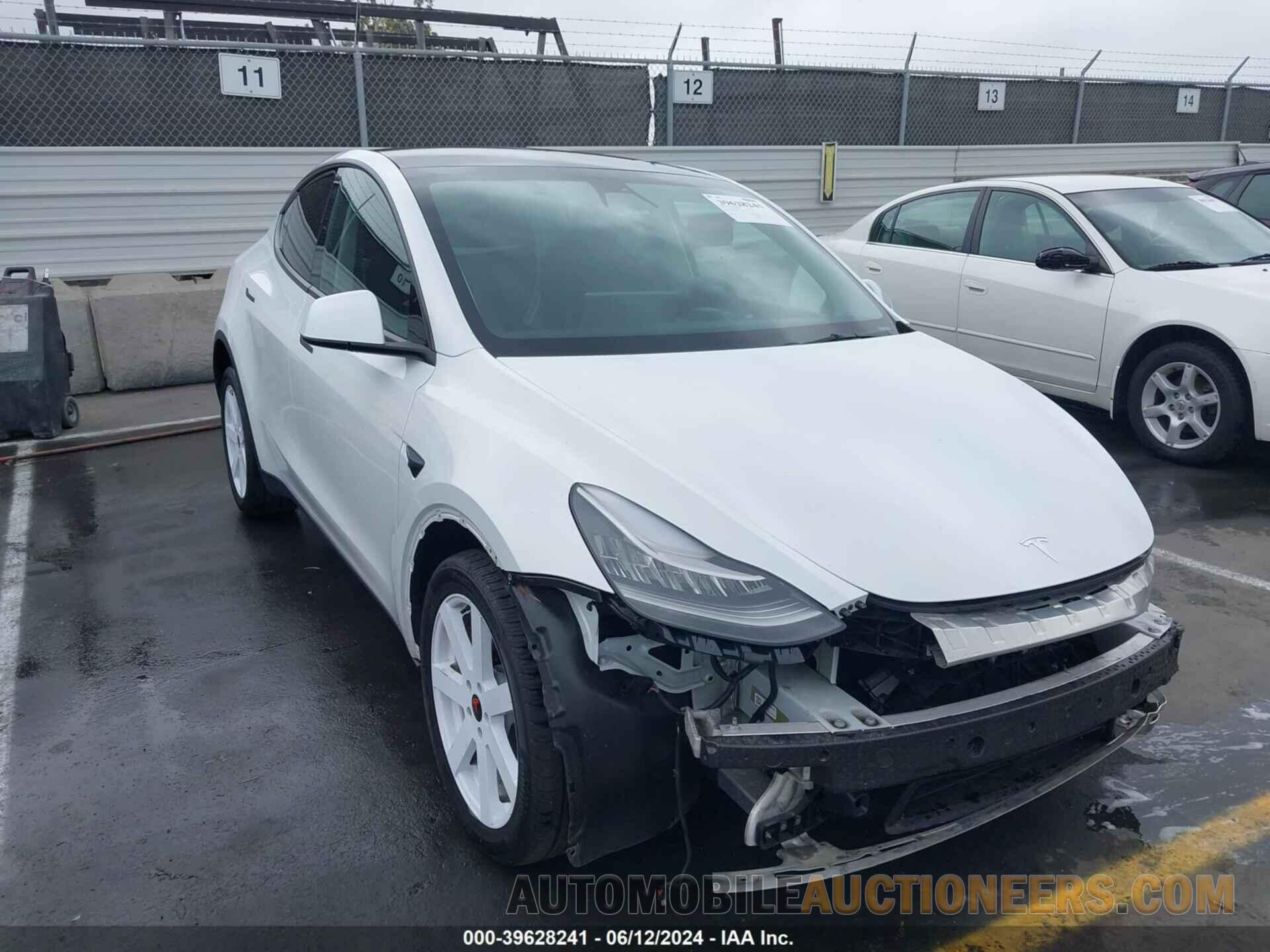 7SAYGDEE8PA040686 TESLA MODEL Y 2023