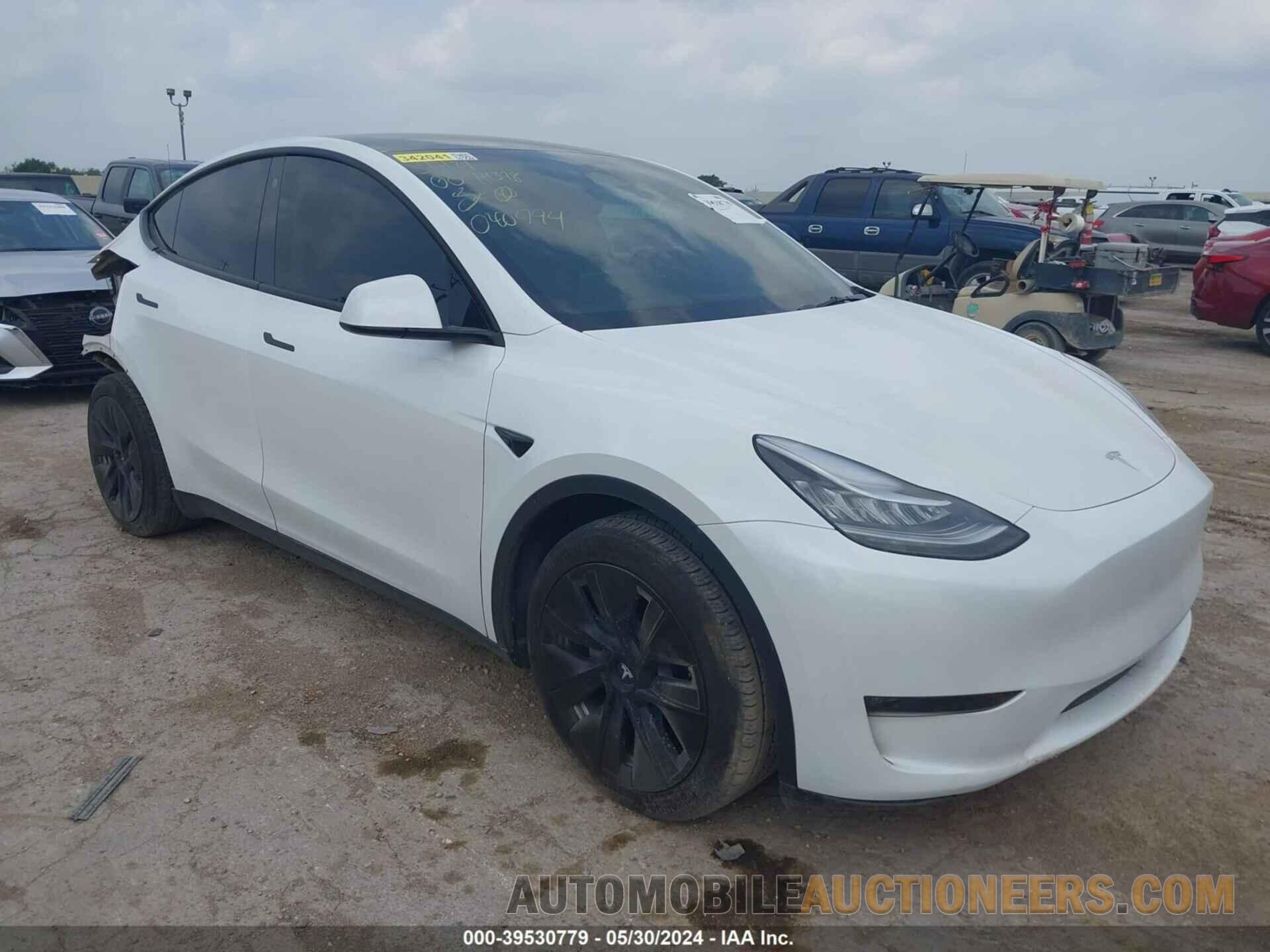 7SAYGDEE8PA040994 TESLA MODEL Y 2023