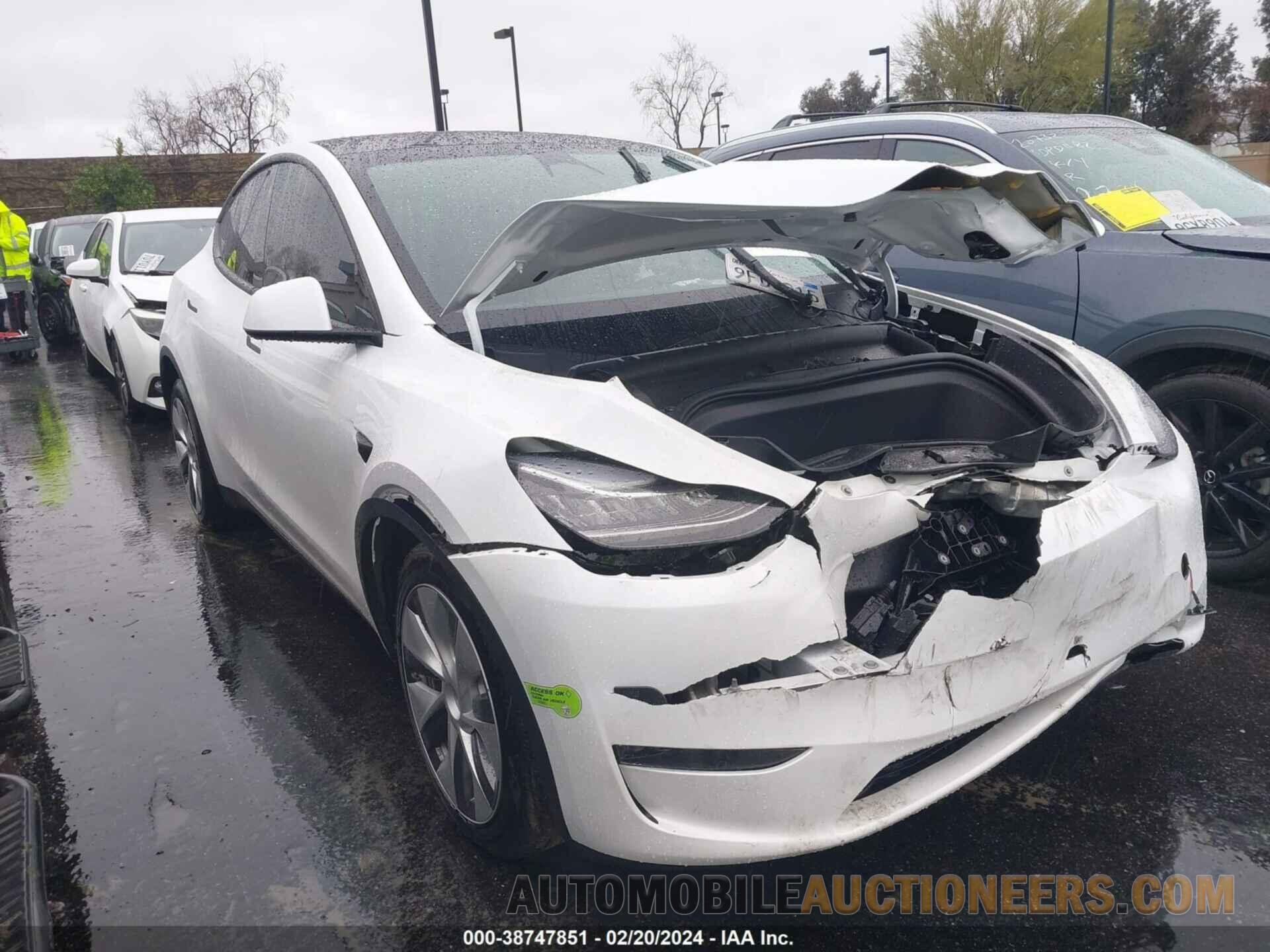 7SAYGDEE8PA042180 TESLA MODEL Y 2023