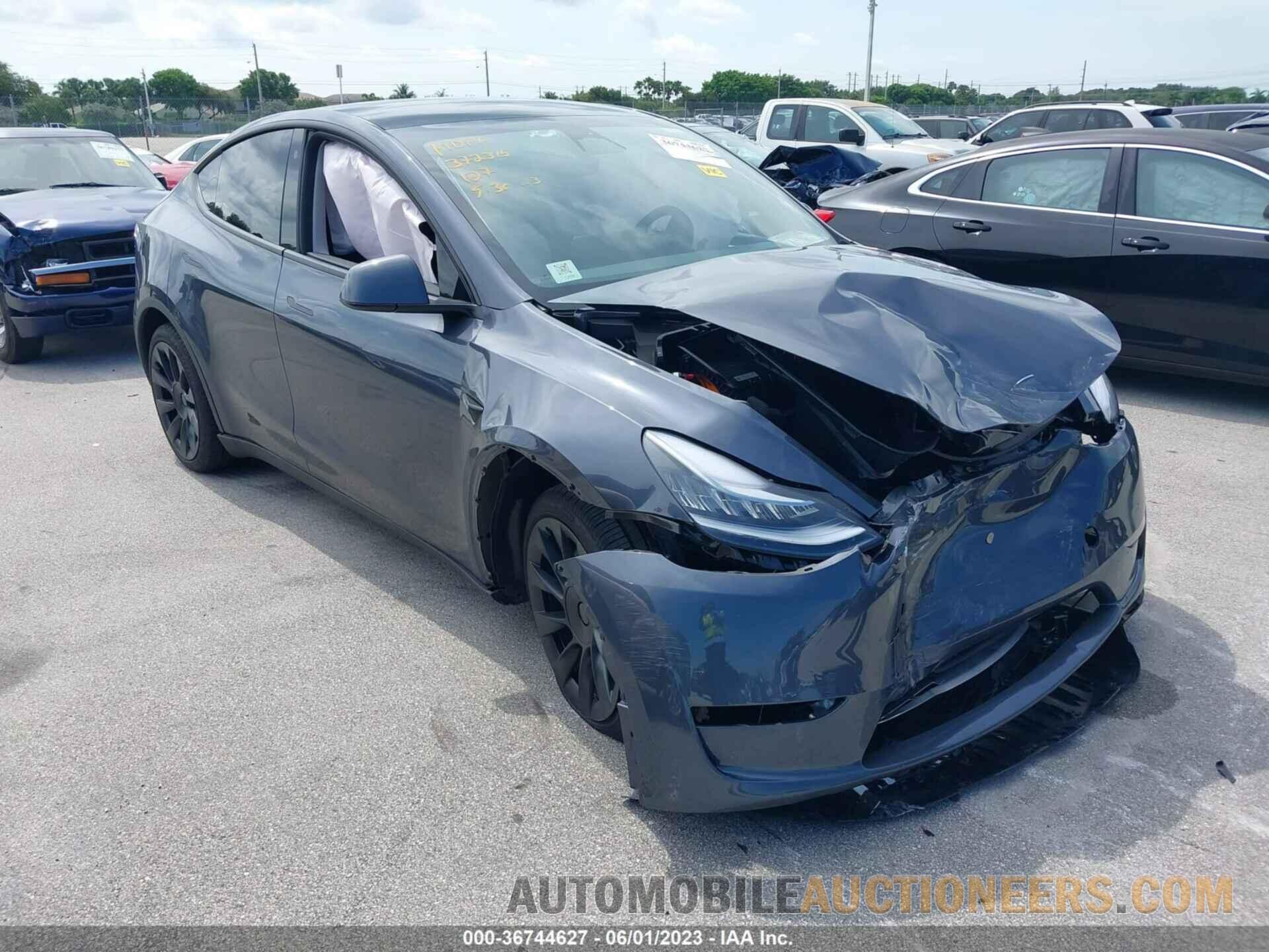 7SAYGDEE8PA047900 TESLA MODEL Y 2023