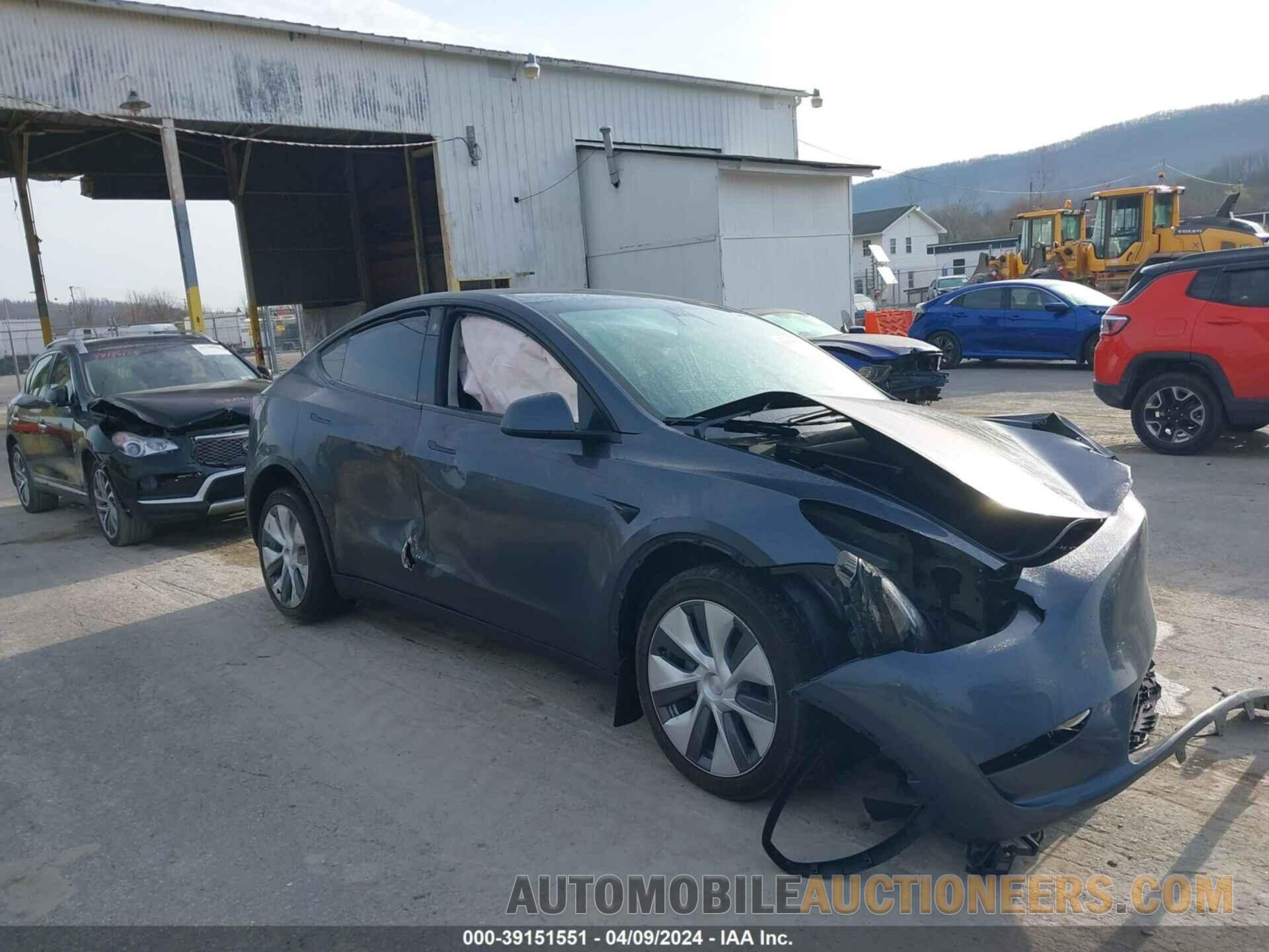 7SAYGDEE8PA051719 TESLA MODEL Y 2023