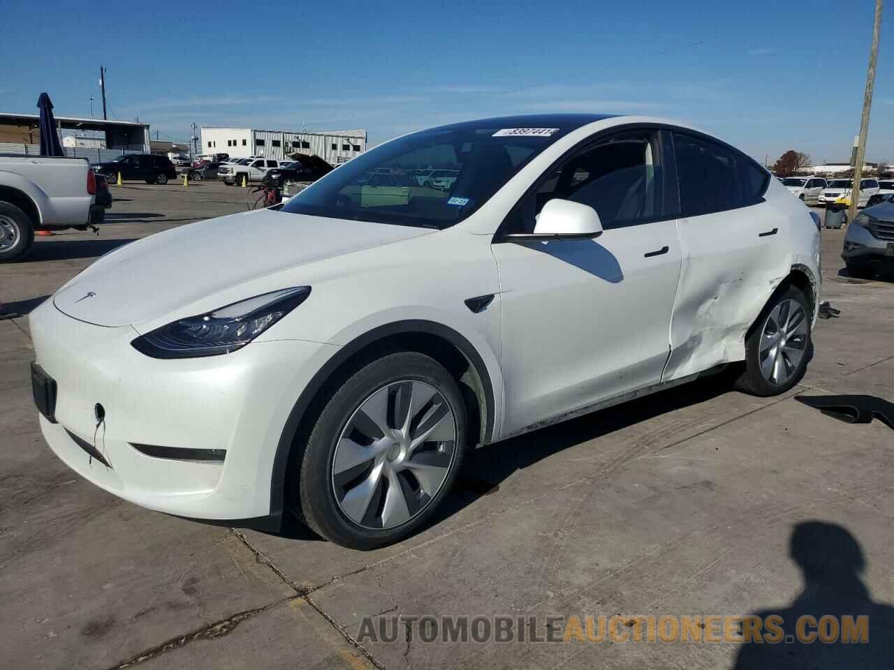 7SAYGDEE8PA065913 TESLA MODEL Y 2023