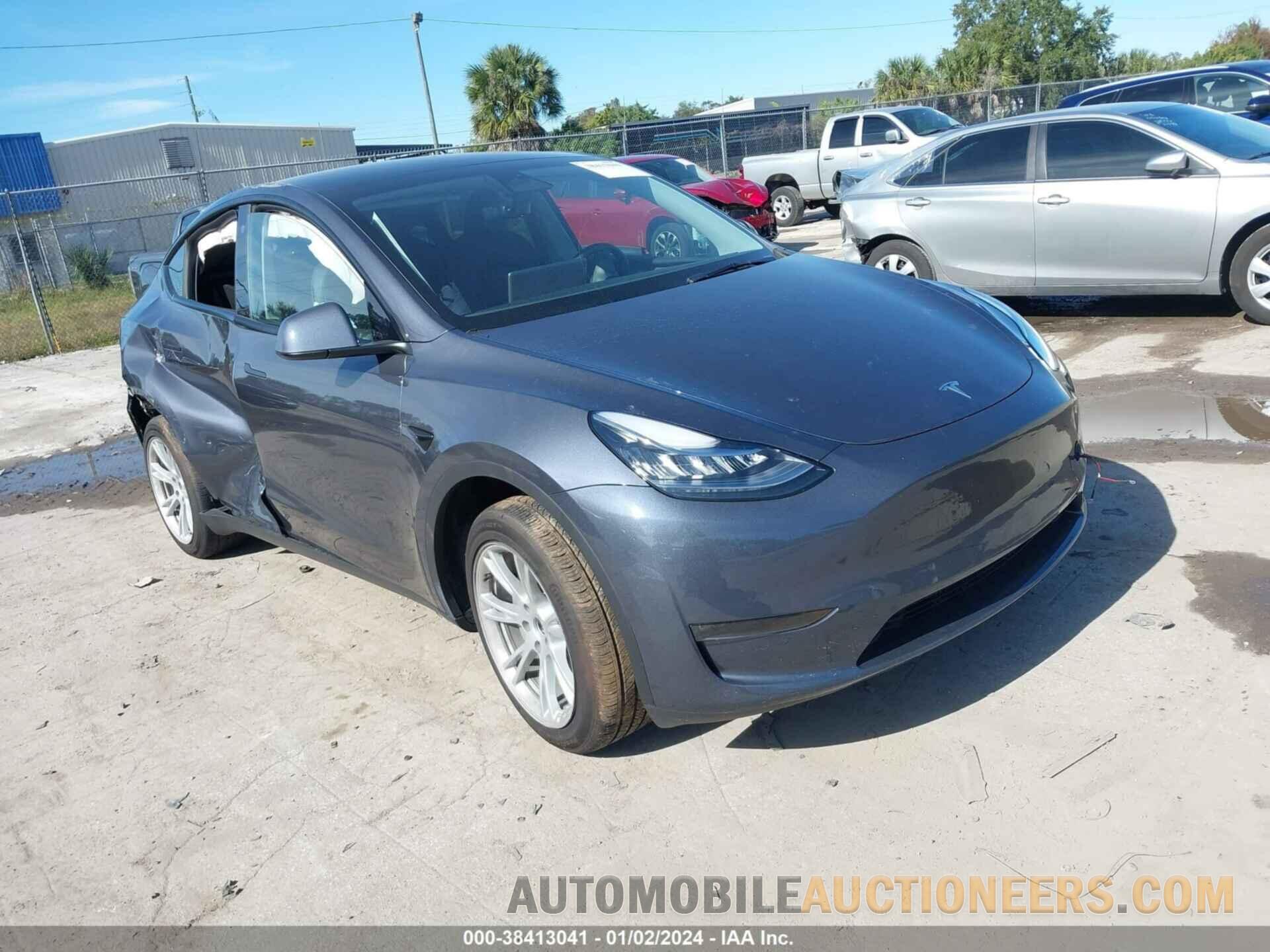 7SAYGDEE8PA087894 TESLA MODEL Y 2023