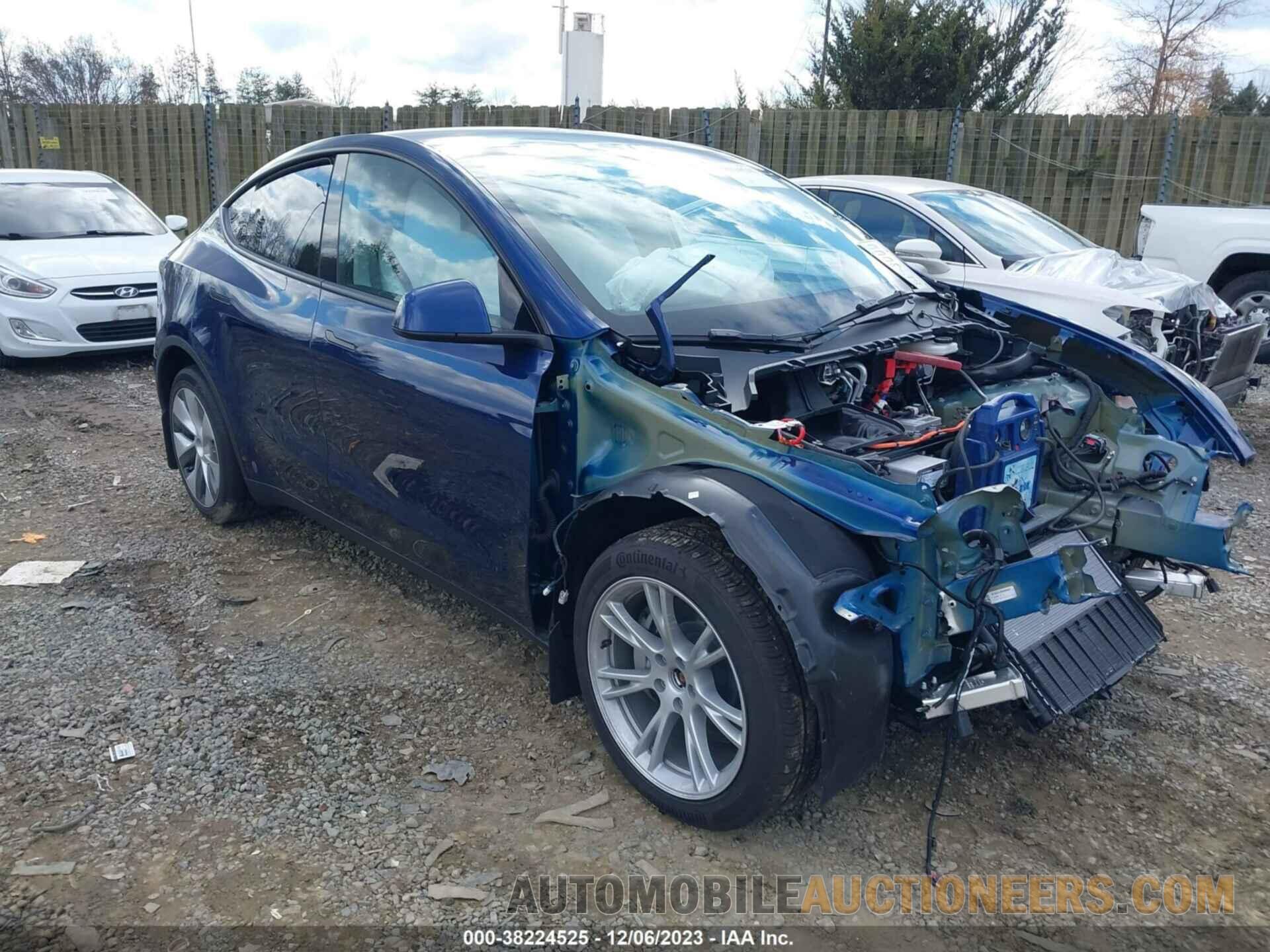 7SAYGDEE8PA118643 TESLA MODEL Y 2023