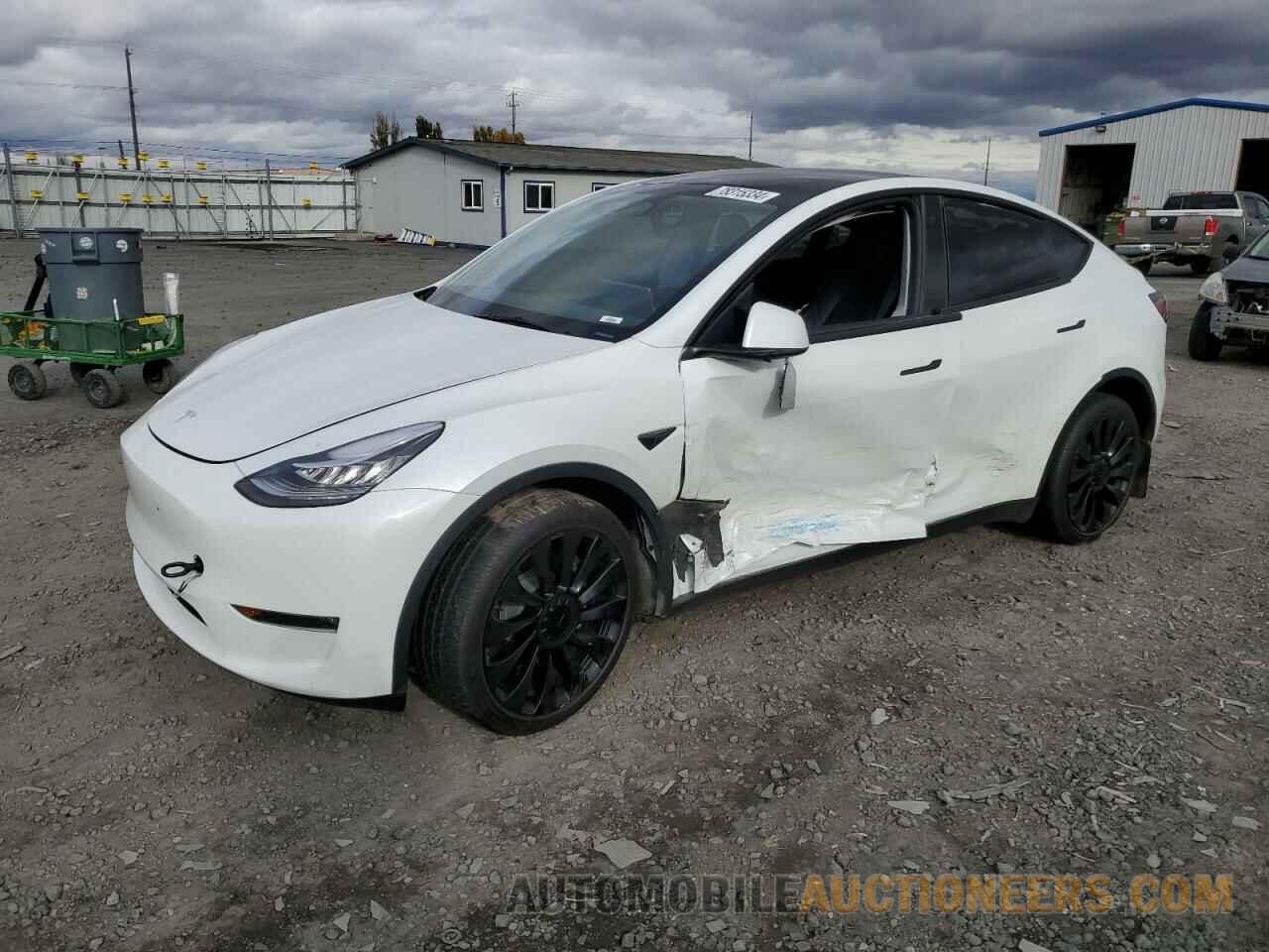 7SAYGDEE8PA118741 TESLA MODEL Y 2023